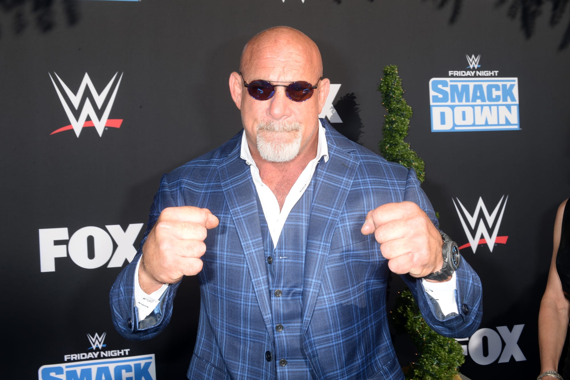 How old is Goldberg in WWE? thumbnail