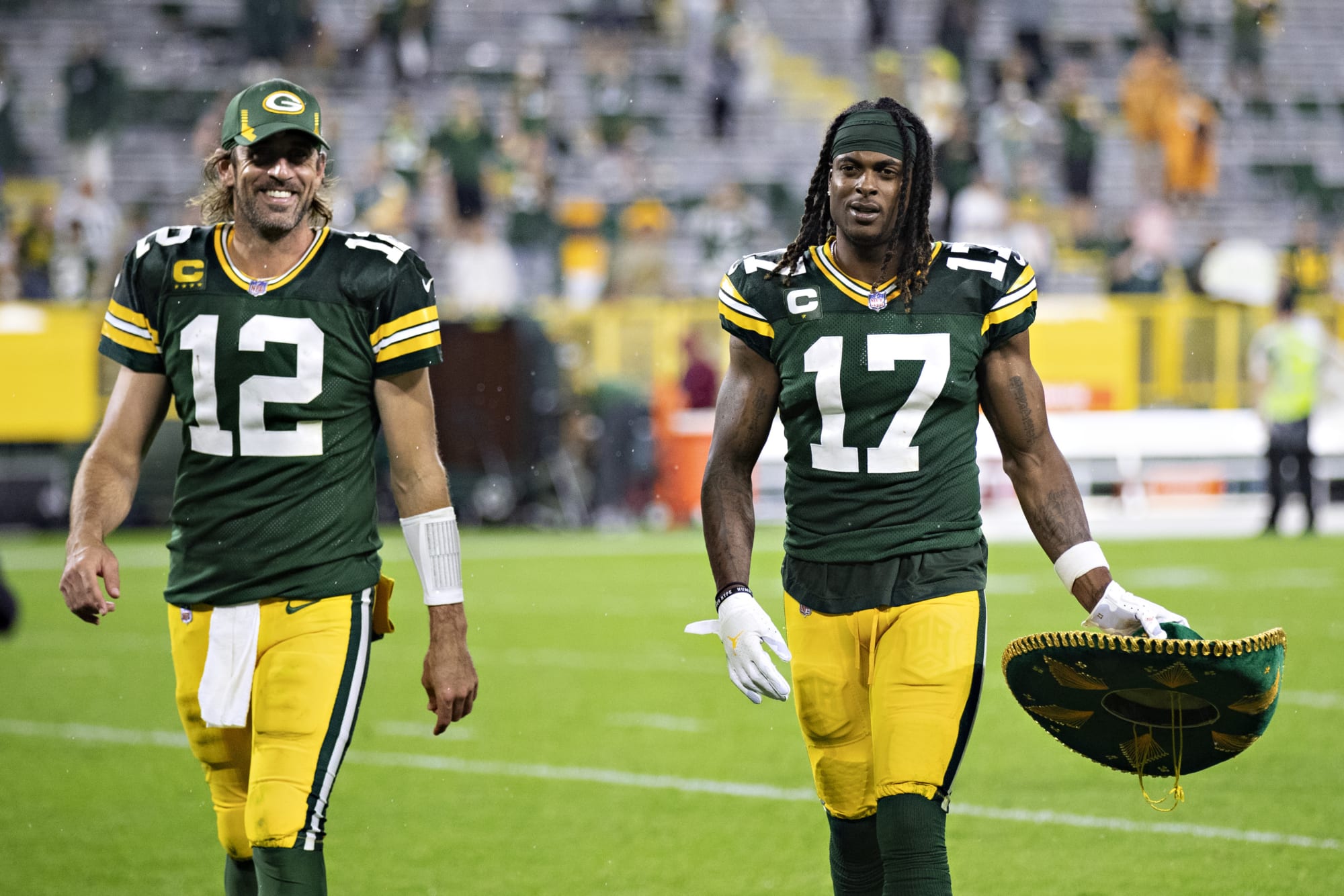 Everything Davante Adams said about Aaron Rodgers trade talks thumbnail