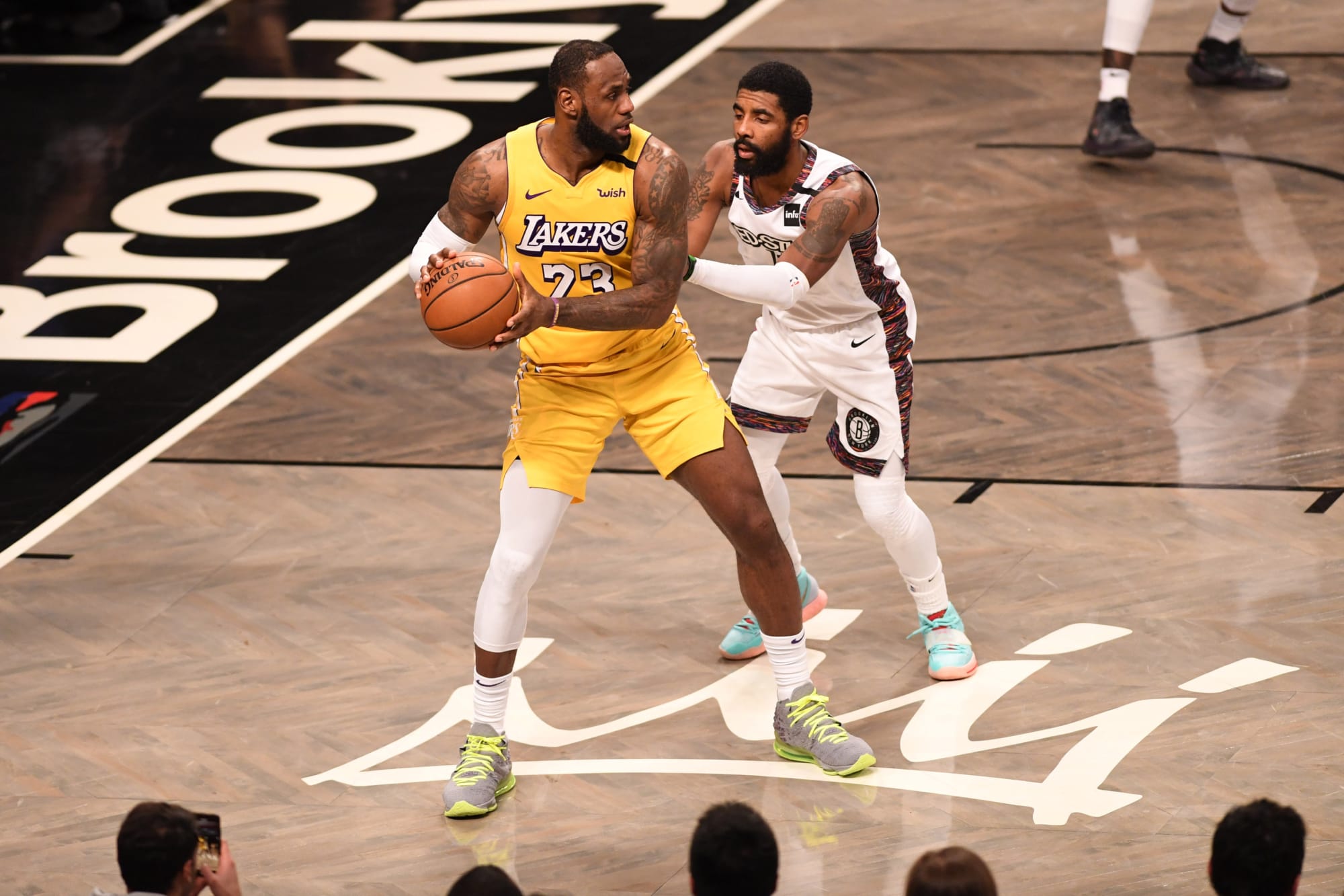 NBA insider: LeBron is still pushing the Lakers to trade for Kyrie Irving
