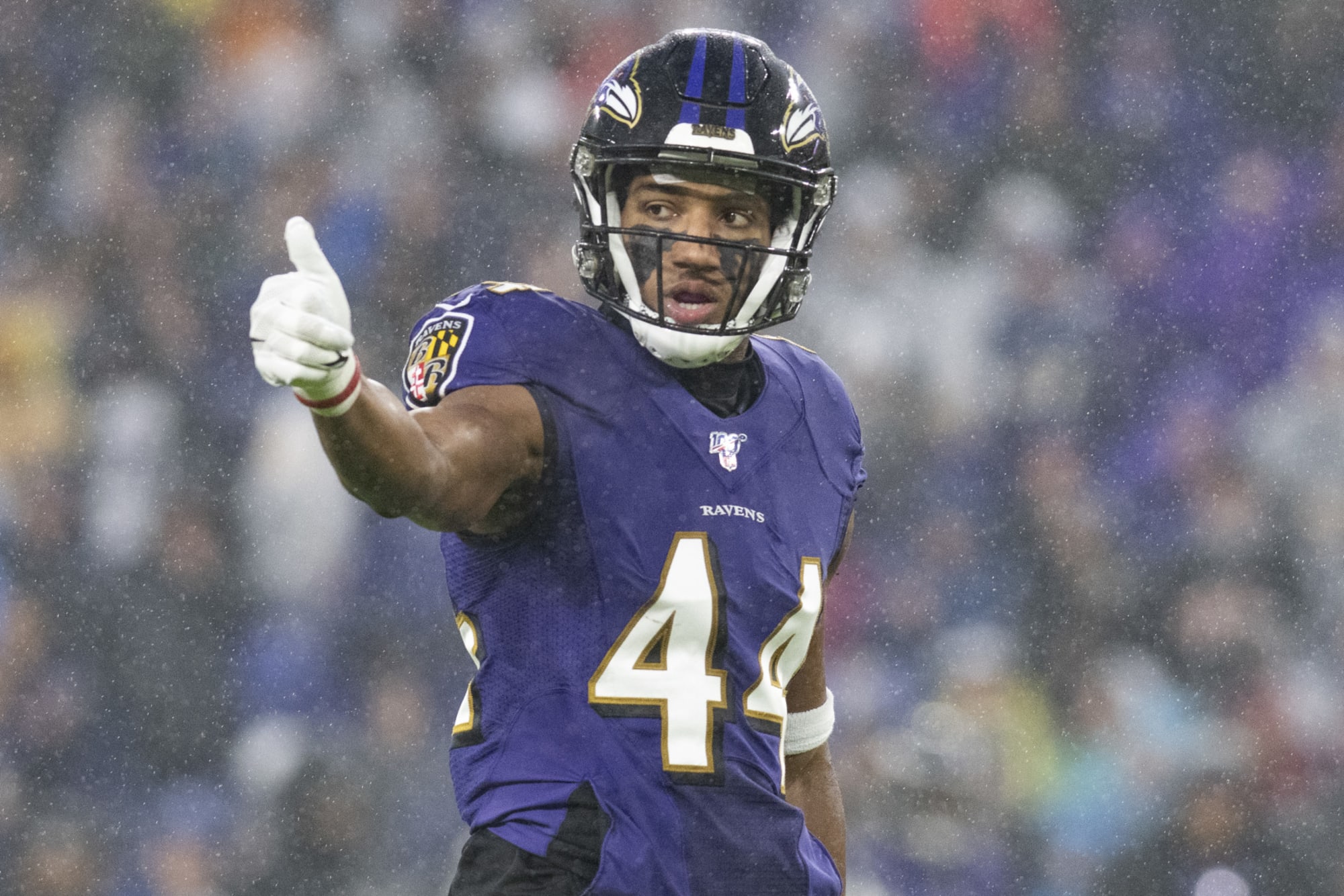 Marlon Humphrey thanking his father for paving the way will make you cry ( Video)
