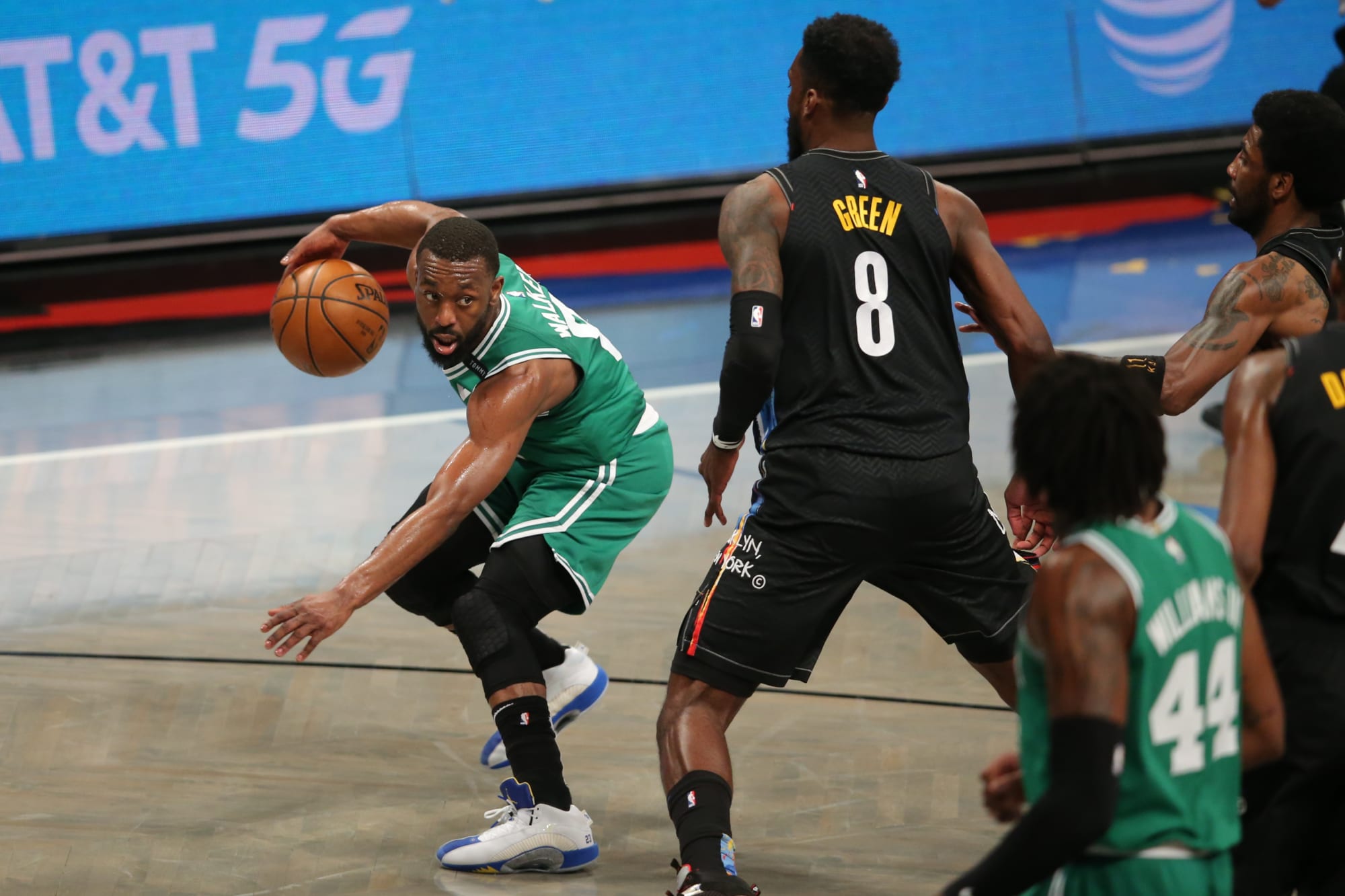 O cualquiera Desconexión Adiós Celtics desperately need Kemba Walker to show up vs. Nets