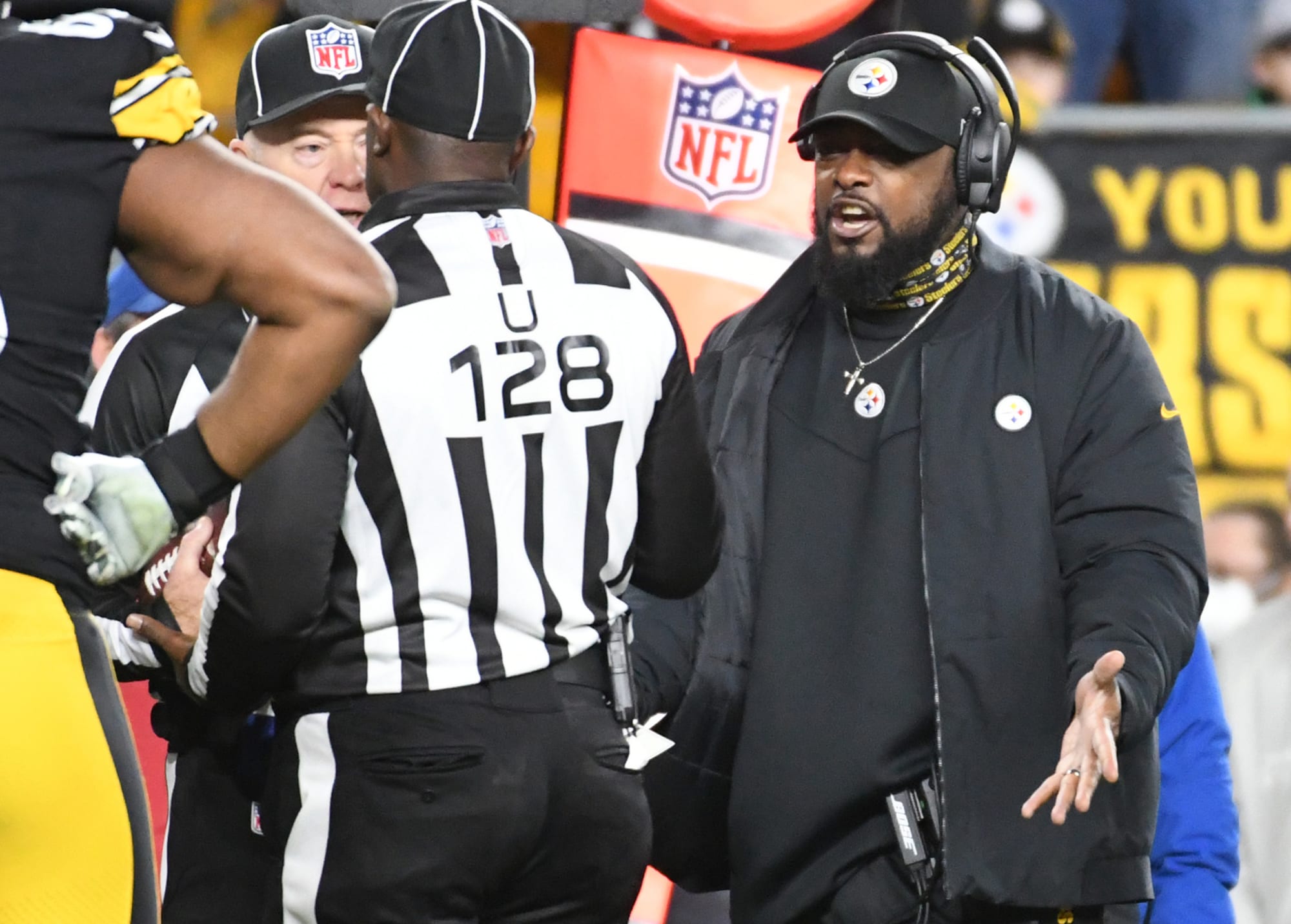 Did Steelers get screwed on fourth down with missed penalty?