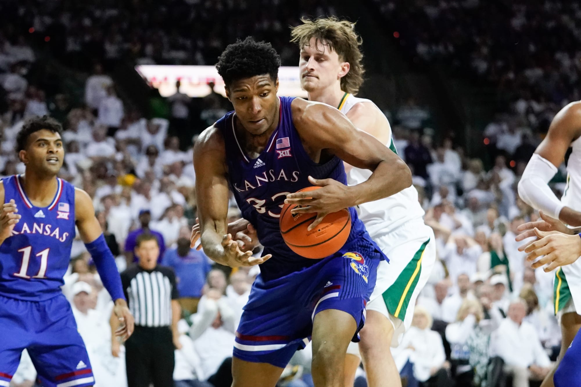 Projected college basketball rankings after Arizona stunned by Colorado, Kansas knocked off by Baylor thumbnail