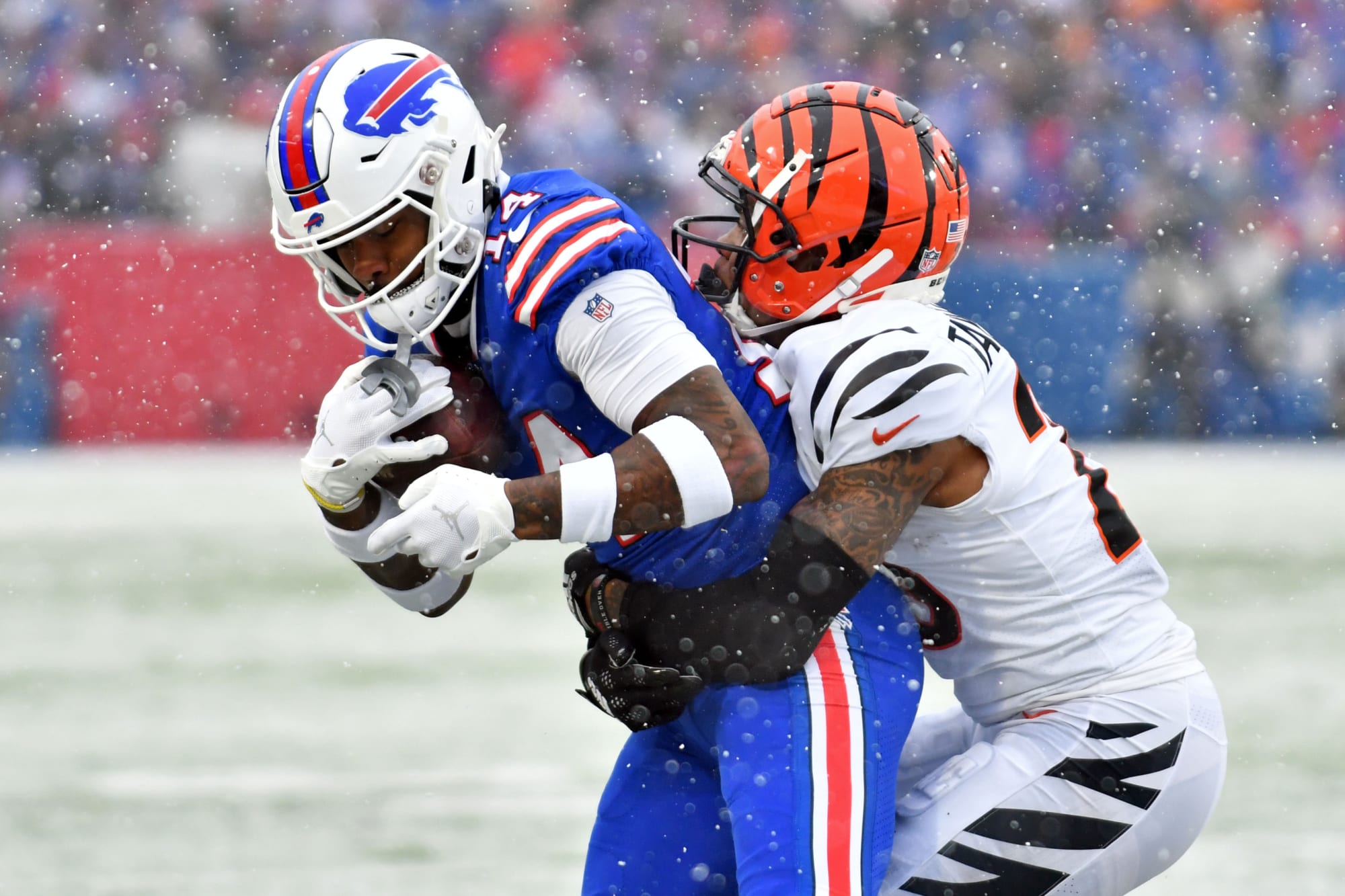 Stefon Diggs throws day-long tantrum, angry at Bills: Everything to know thumbnail