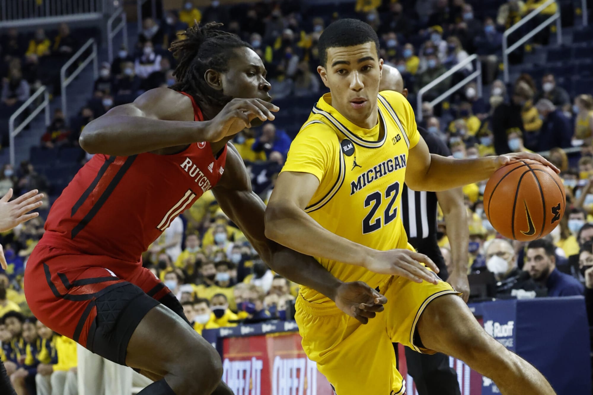 After promising rookie year, ex-Wolverine re-signs with NBA team 