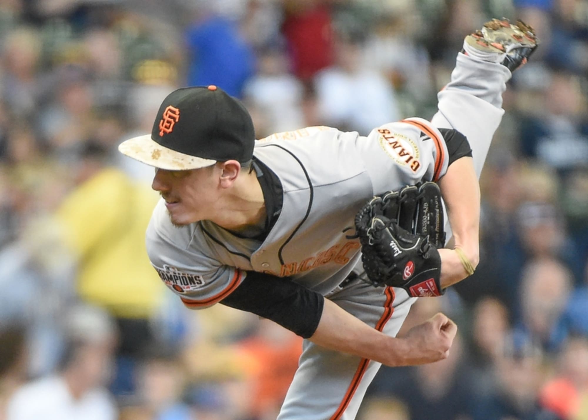 Tim Lincecum was a FREAK on the mound! Lincecum was so nasty during his  career 