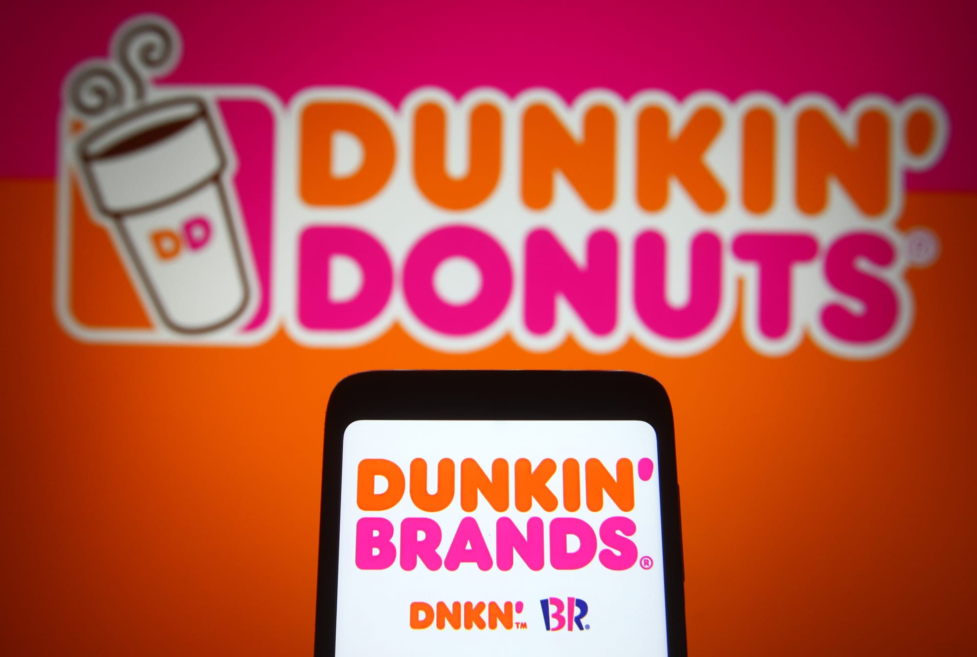 Dunkin’ has a sweet members exclusive for Valentine’s Day 2023