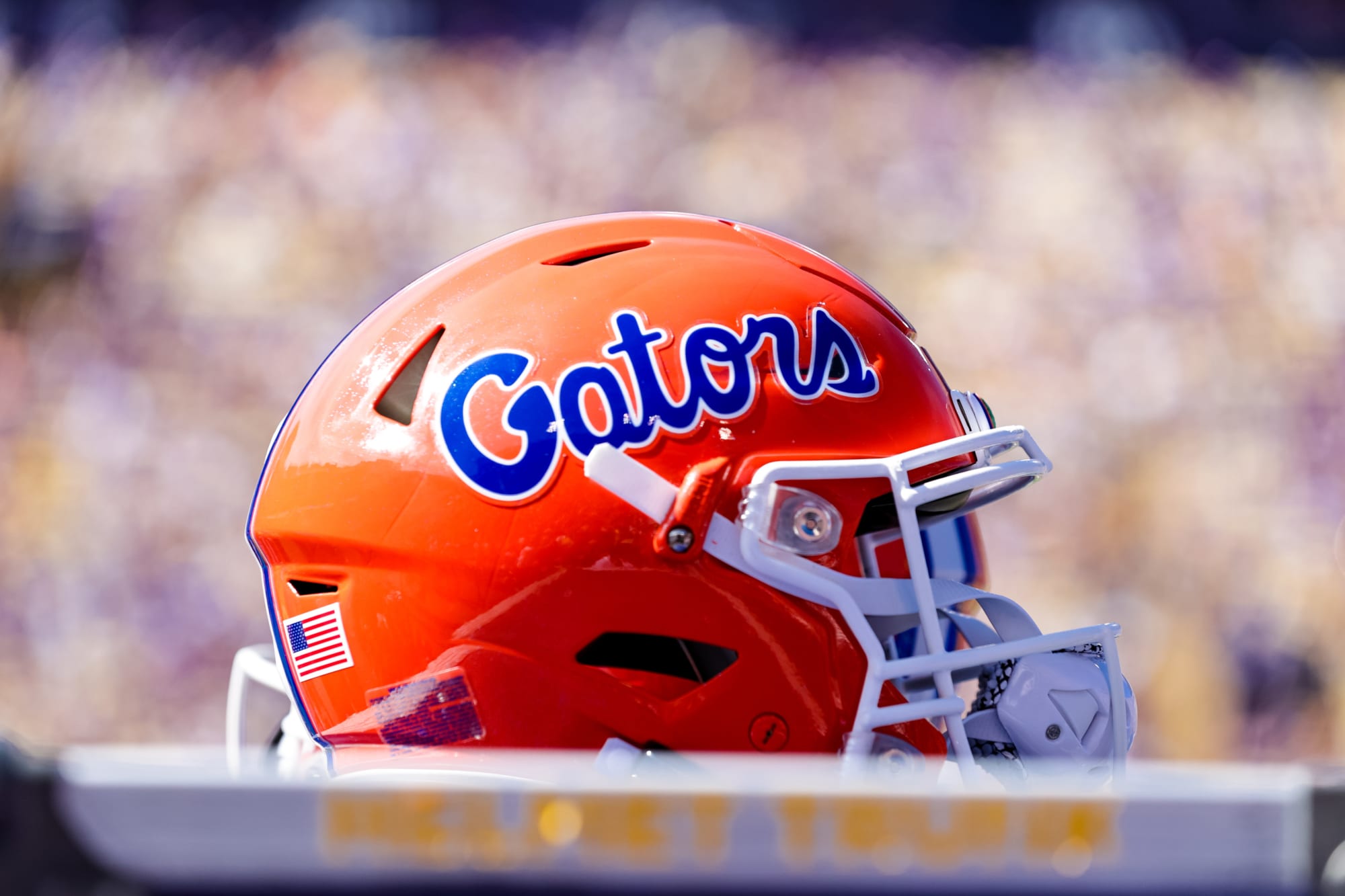 Florida Football: Gators debut new Riddell Axiom helmet - Hail Florida Hail  - A Florida Gators Fan Site - News, Blogs, Opinion and more.