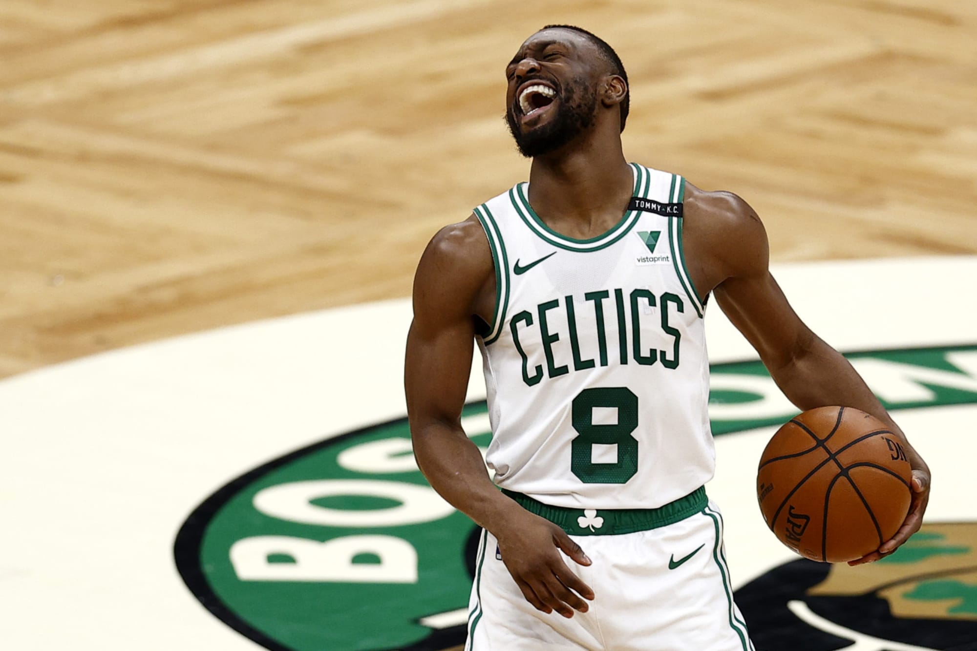 Kemba Walker intends to sign with Boston Celtics: reports
