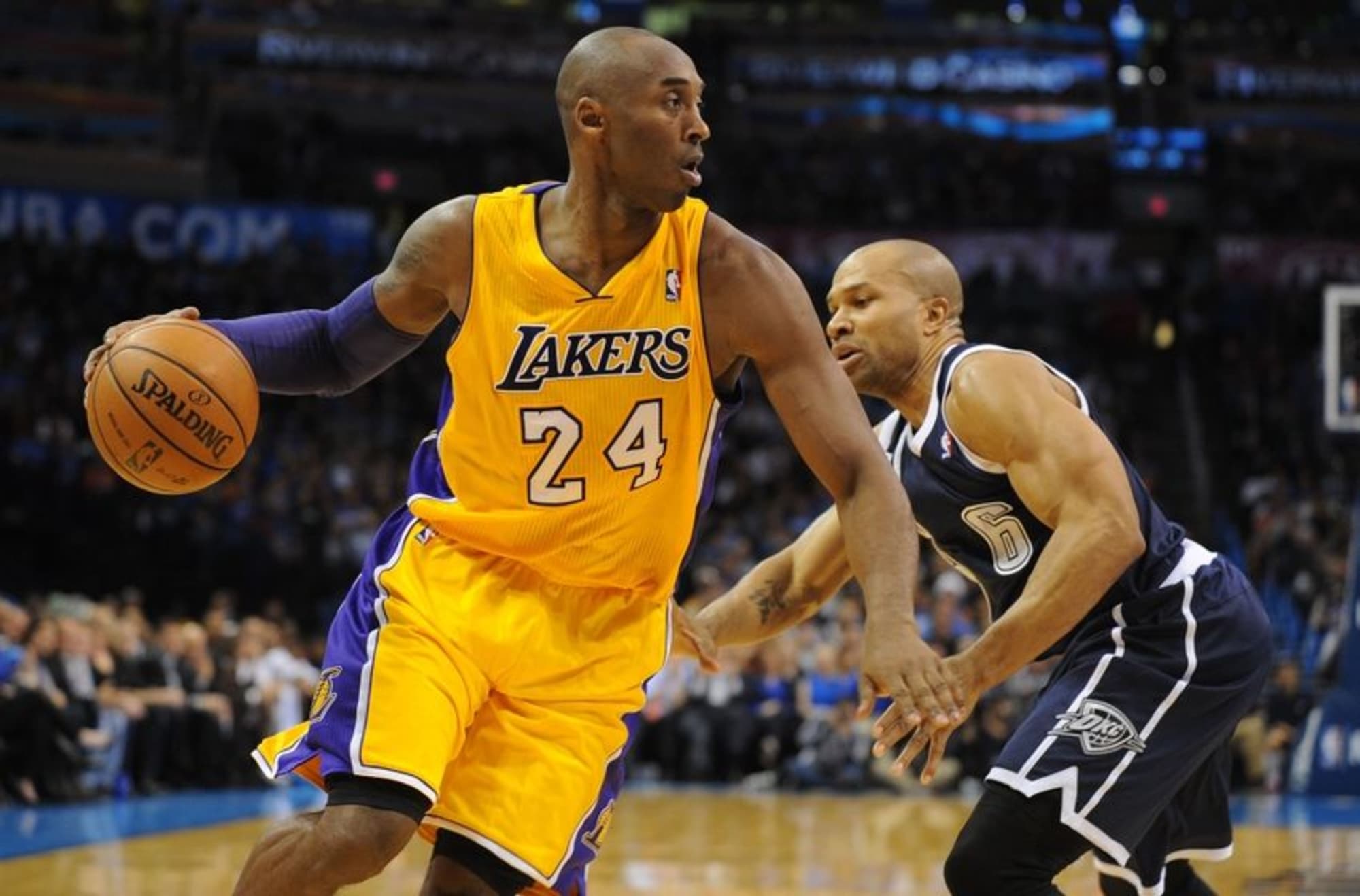 What does Kobe Bryant not working out with any of the young Lakers