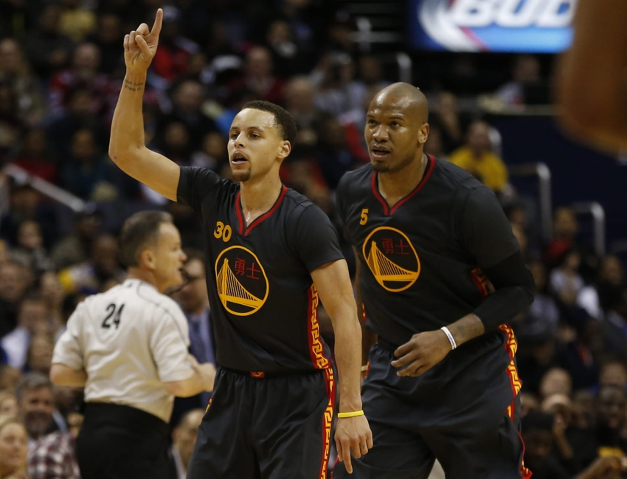 NBA: Houston Rockets, Golden State Warriors reveal special Chinese