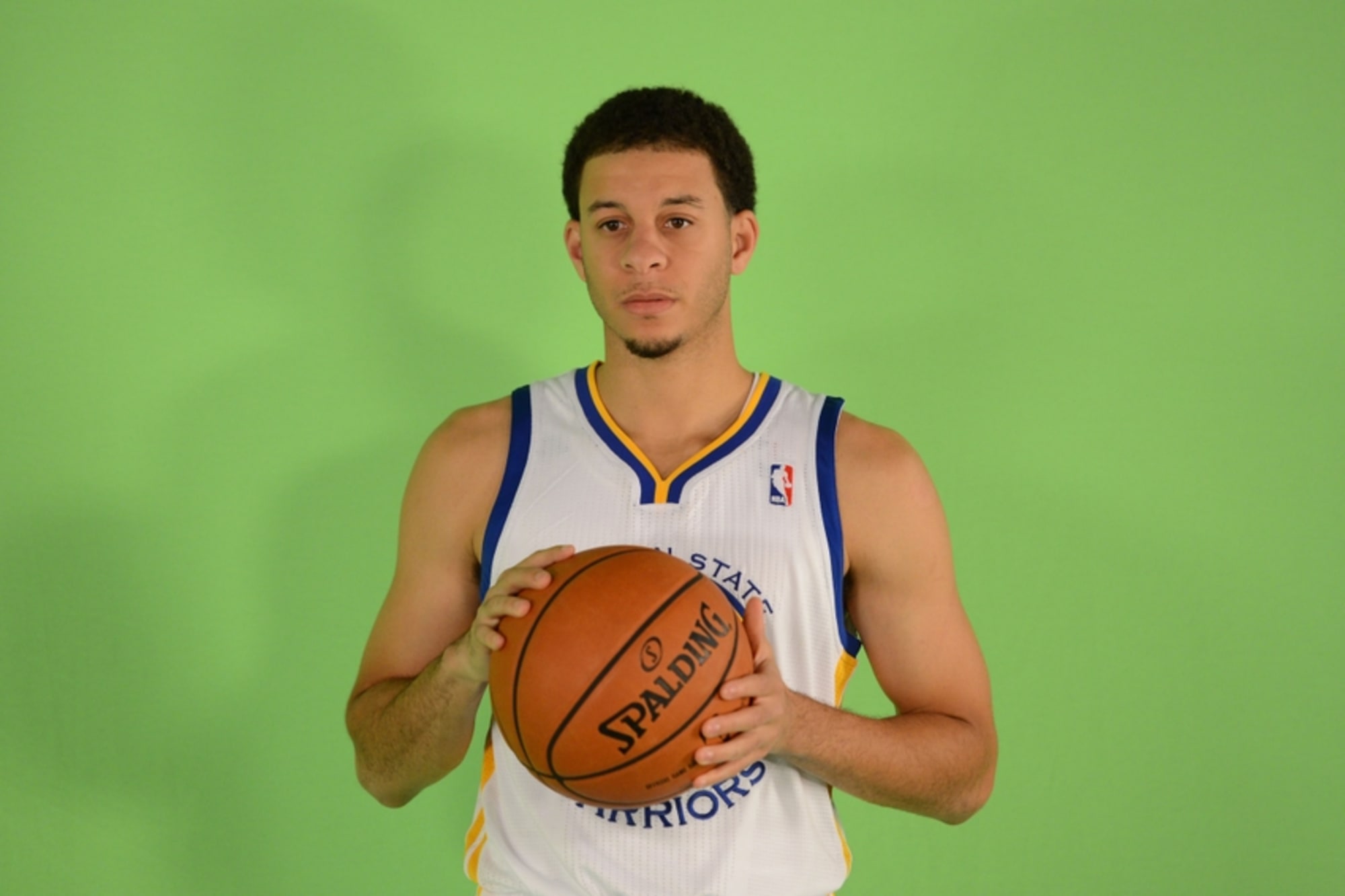 WATCH: Mavs guard Seth Curry showcases his 3-point skills in