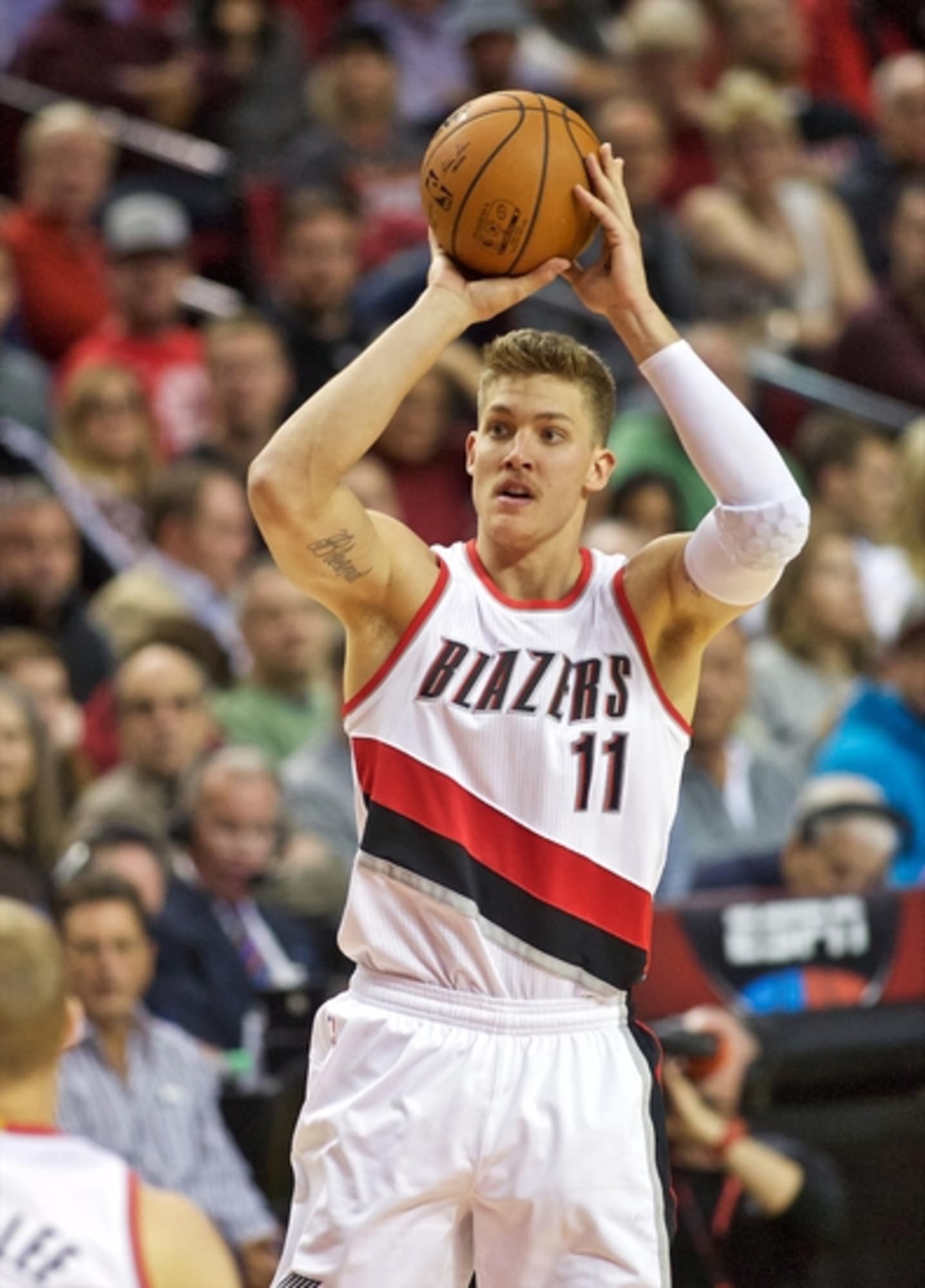 Fighting Illini Meyers Leonard is in the NBA Western Conference