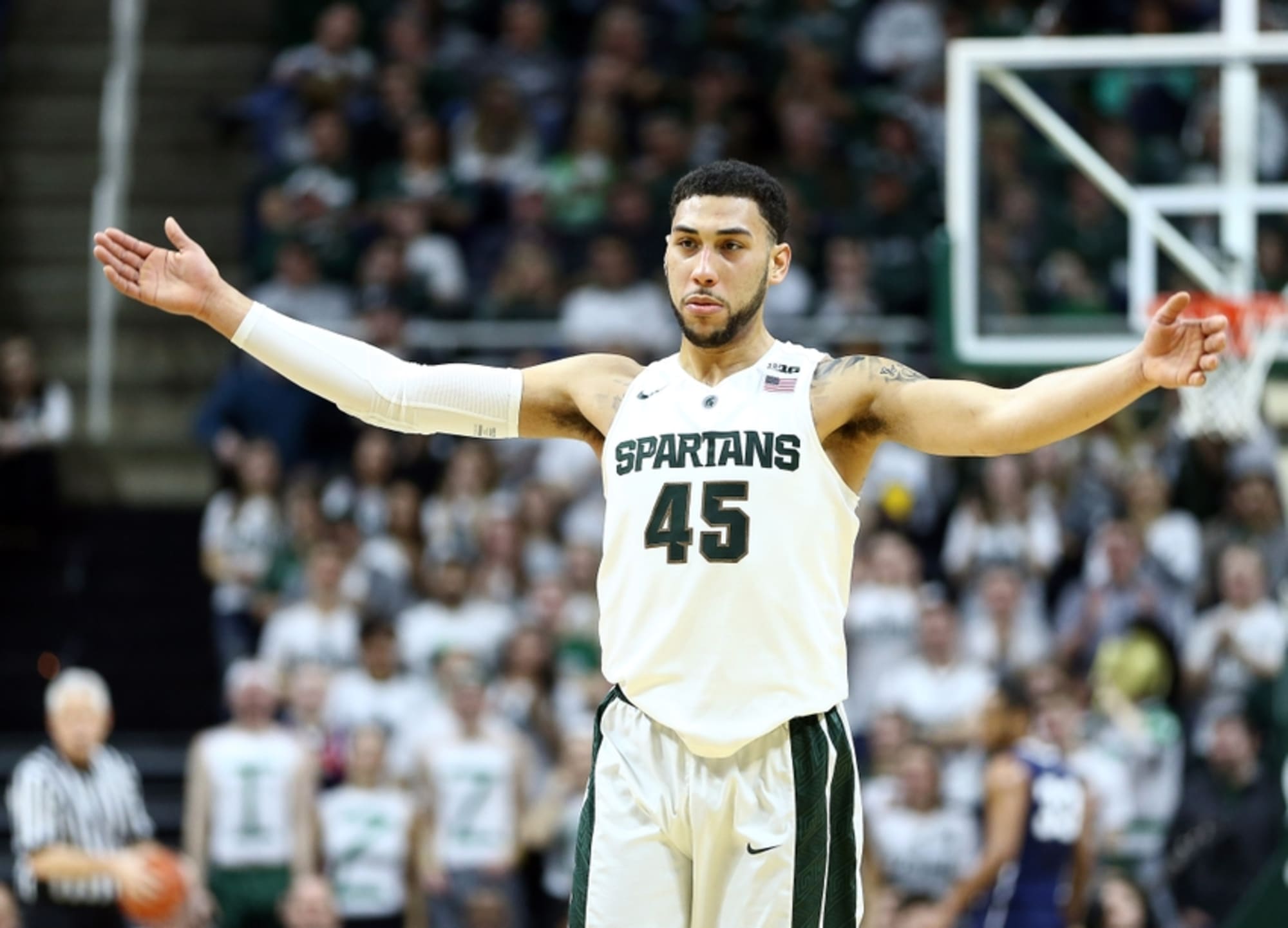 2016 Phoenix Suns Prospect Profile: Denzel Valentine could be perfect fit  at SF - Bright Side Of The Sun