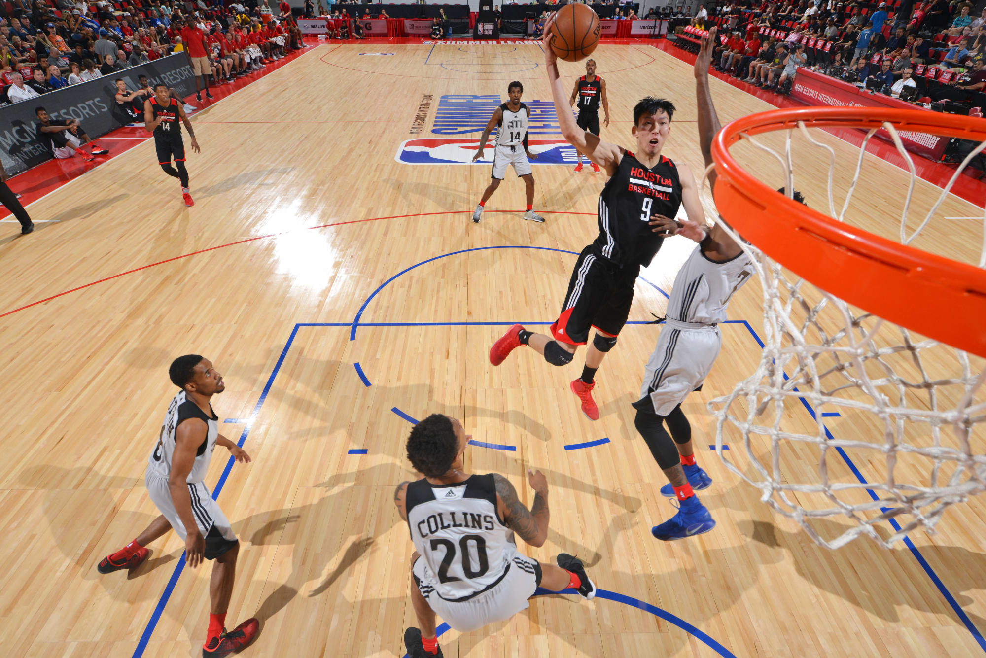 Zhou Qi - Houston Rockets - Game-Worn Rookie Season 'Statement' Jersey (Not  Debut) - Worn in 2 Games - 2017-18 Season