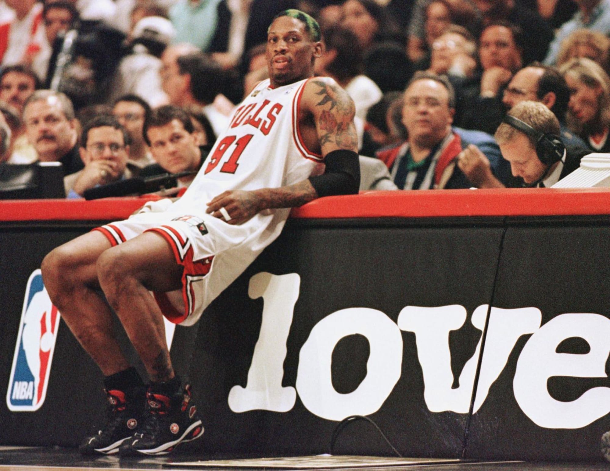 Bulls let Dennis Rodman take vacation during NBA title-winning season,  Michael Jordan dragged him back