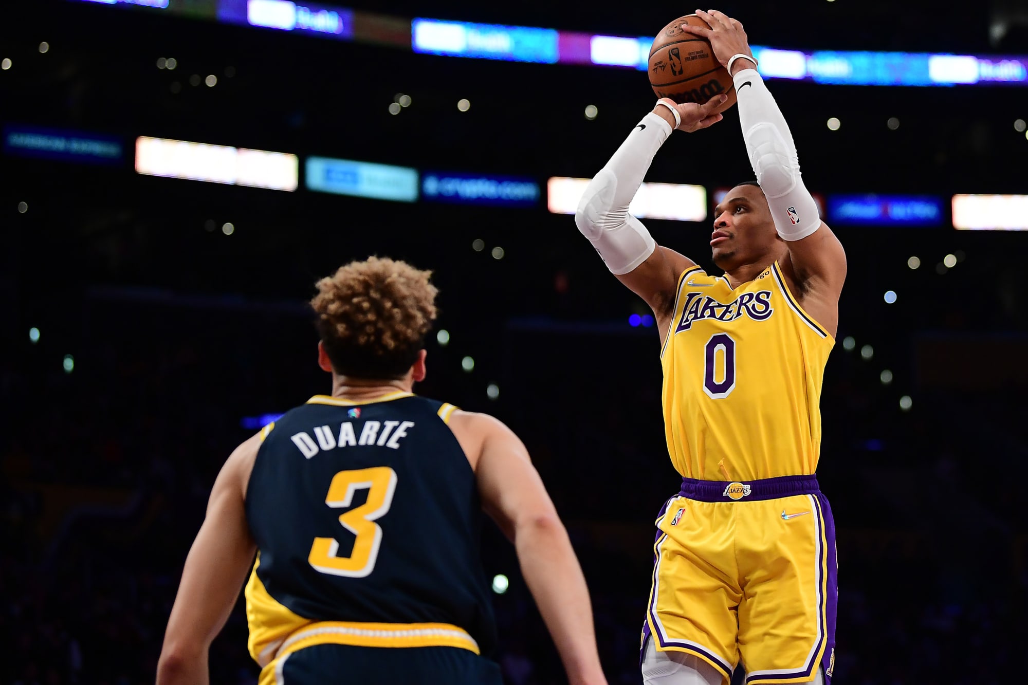 Quick fixes for Lakers' shooting woes: Top trade targets, best