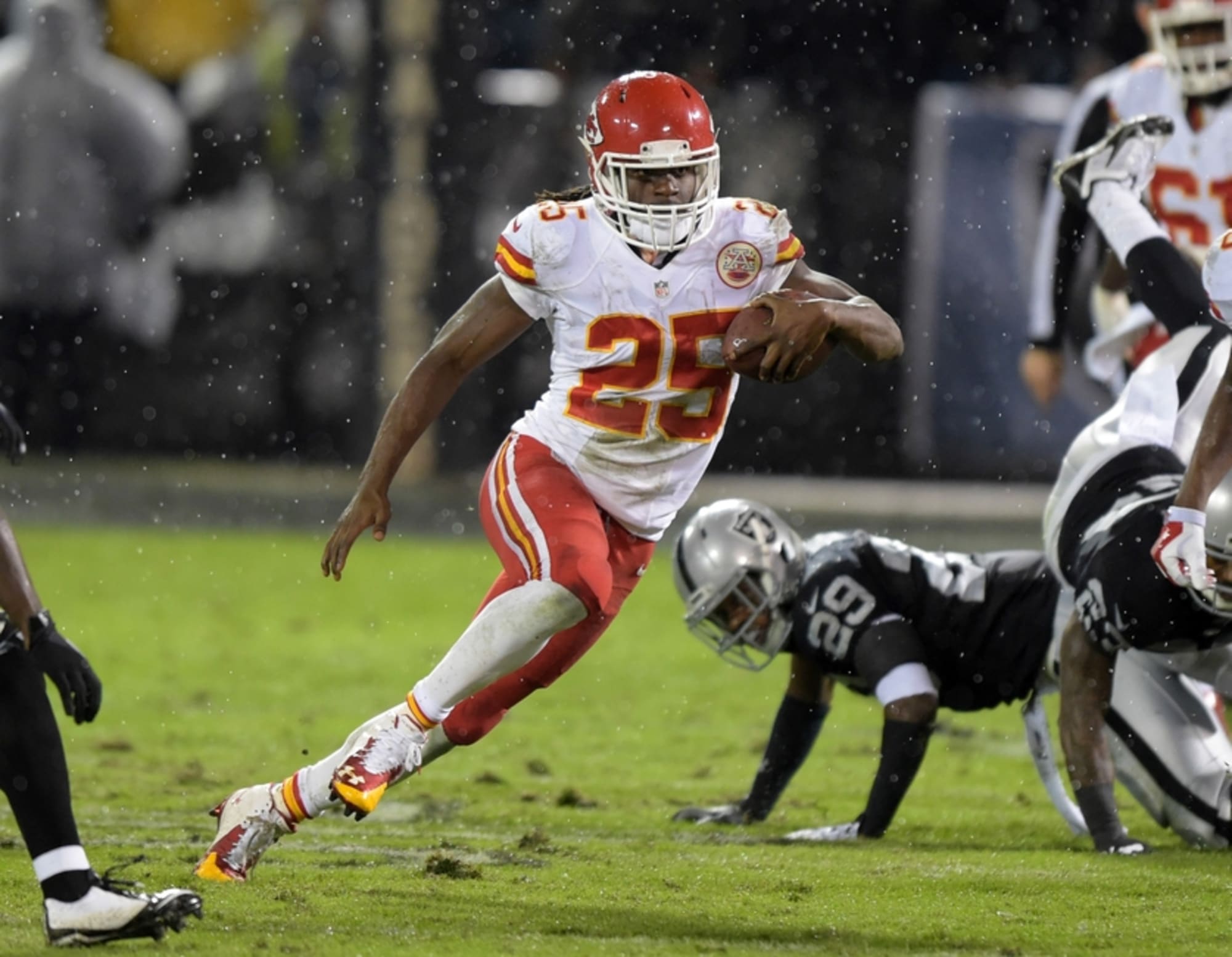 Fantasy Football: Trade For Jamaal Charles Now And Be Happy About It