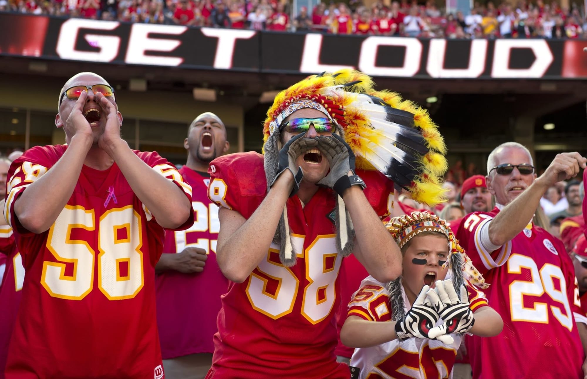 Kansas City Chiefs fans need to continue the Legend of the Roar