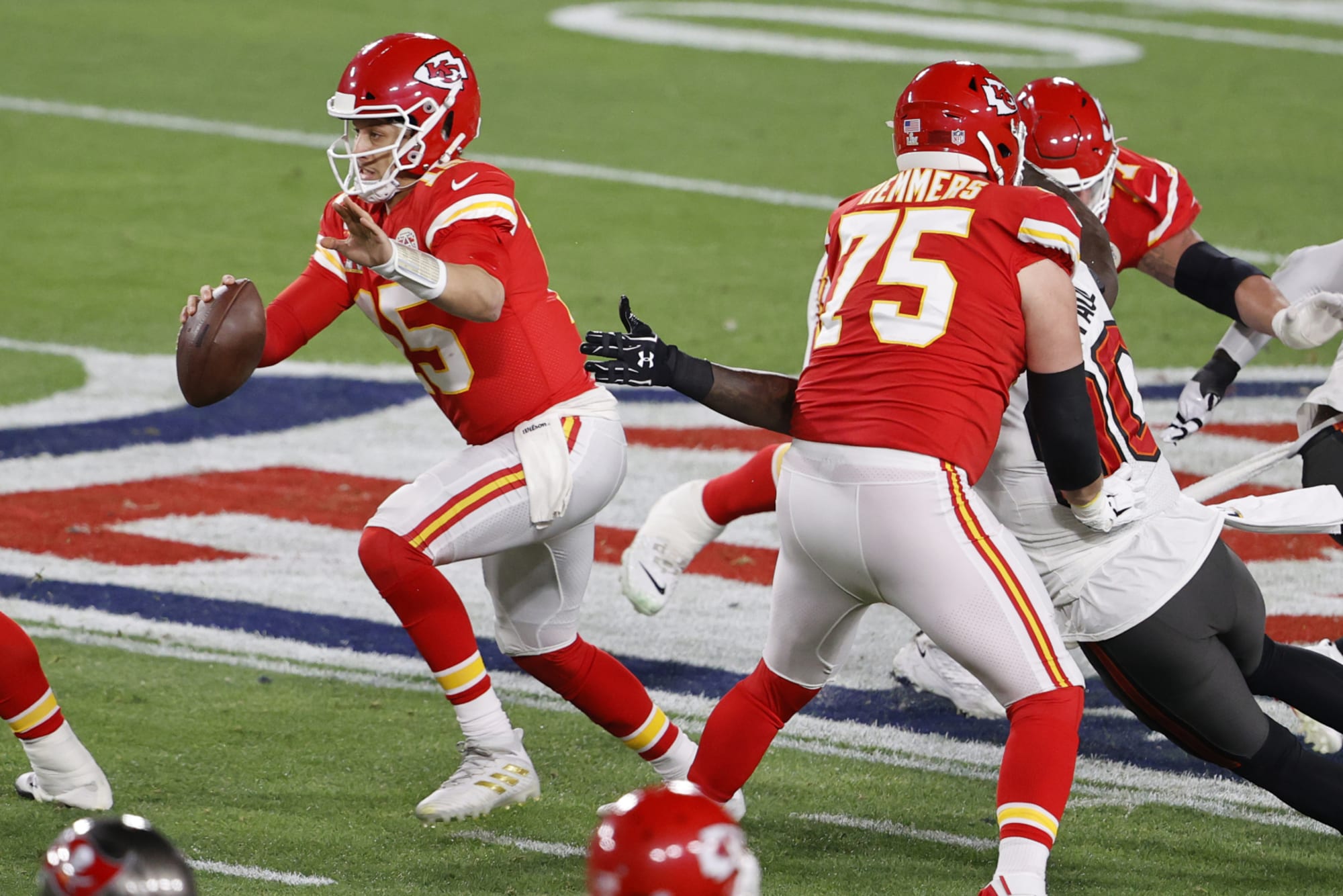 Chiefs to feature revamped offense, rebuilt defense