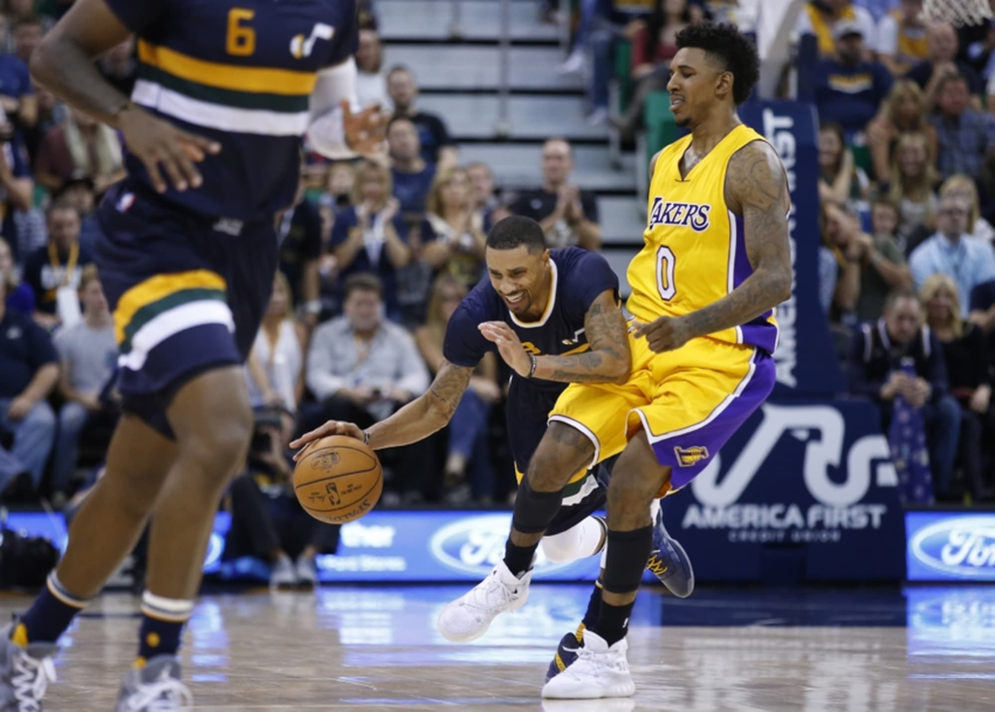Lakers News: Nick Young Hoping To Box D'Angelo Russell - All