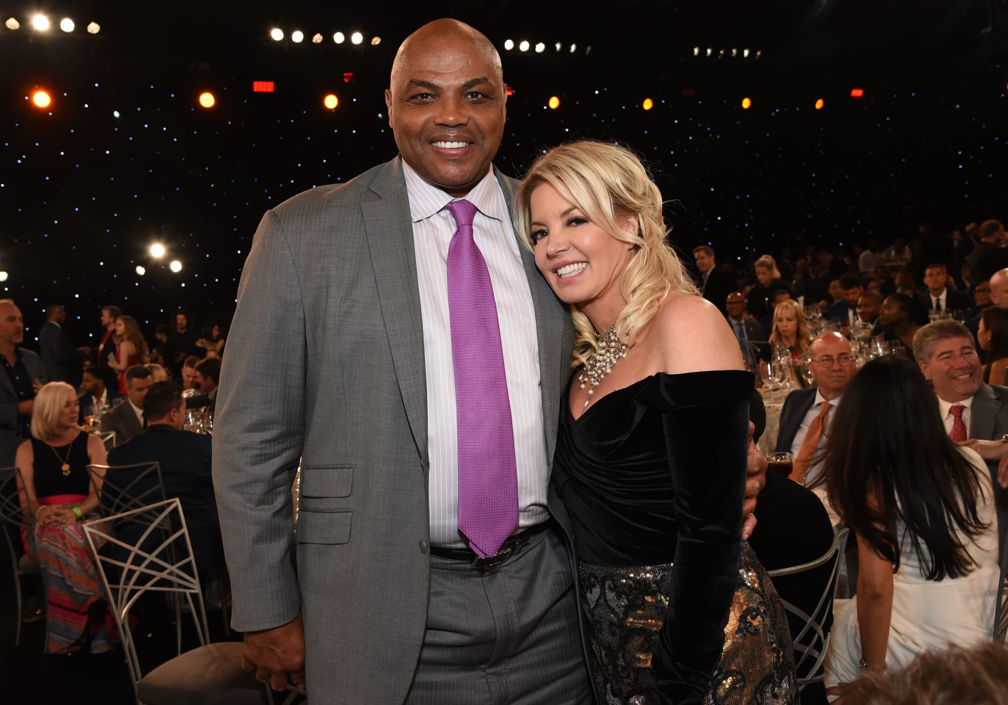 Jeanie Buss isn't sure why people care so much about what Kurt and Linda  Rambis do for the Lakers - Silver Screen and Roll