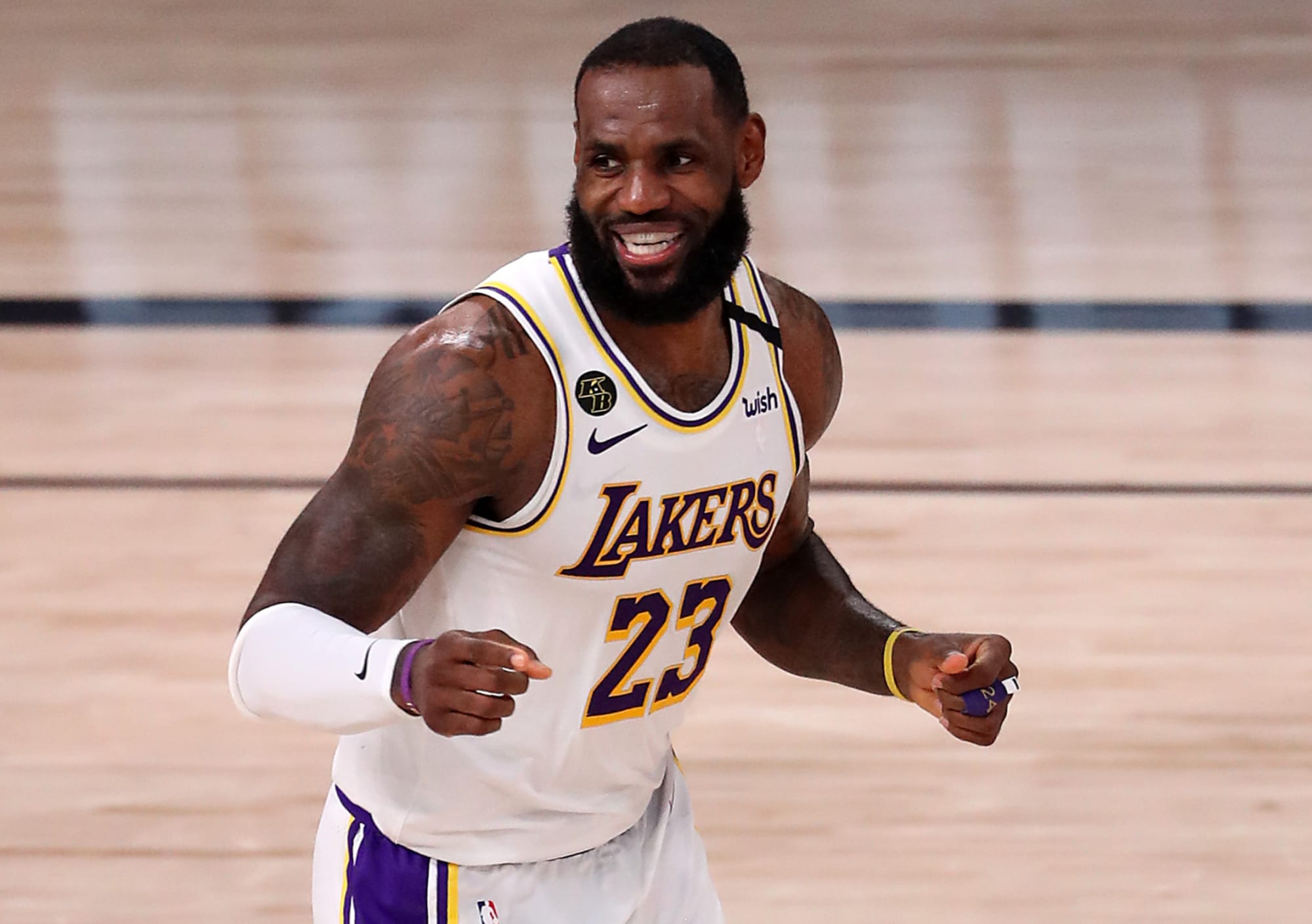 Look: LeBron Reacts To Rajon Rondo Leaving The Lakers - The Spun: What's  Trending In The Sports World Today