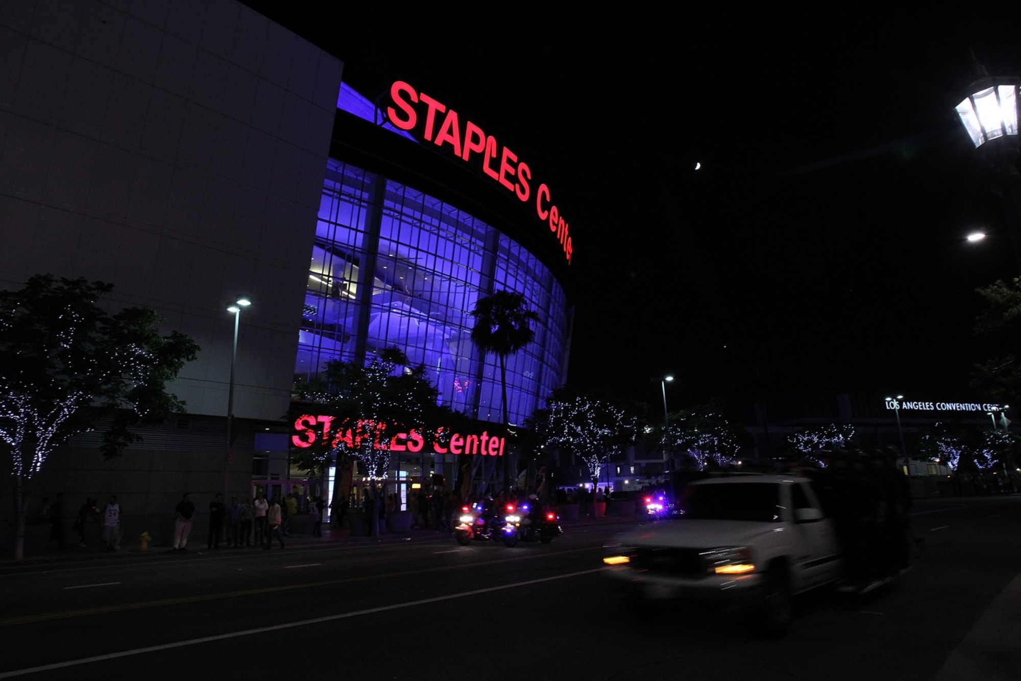 Staples Center in Los Angeles will be renamed Crypto.com Arena. - The New  York Times