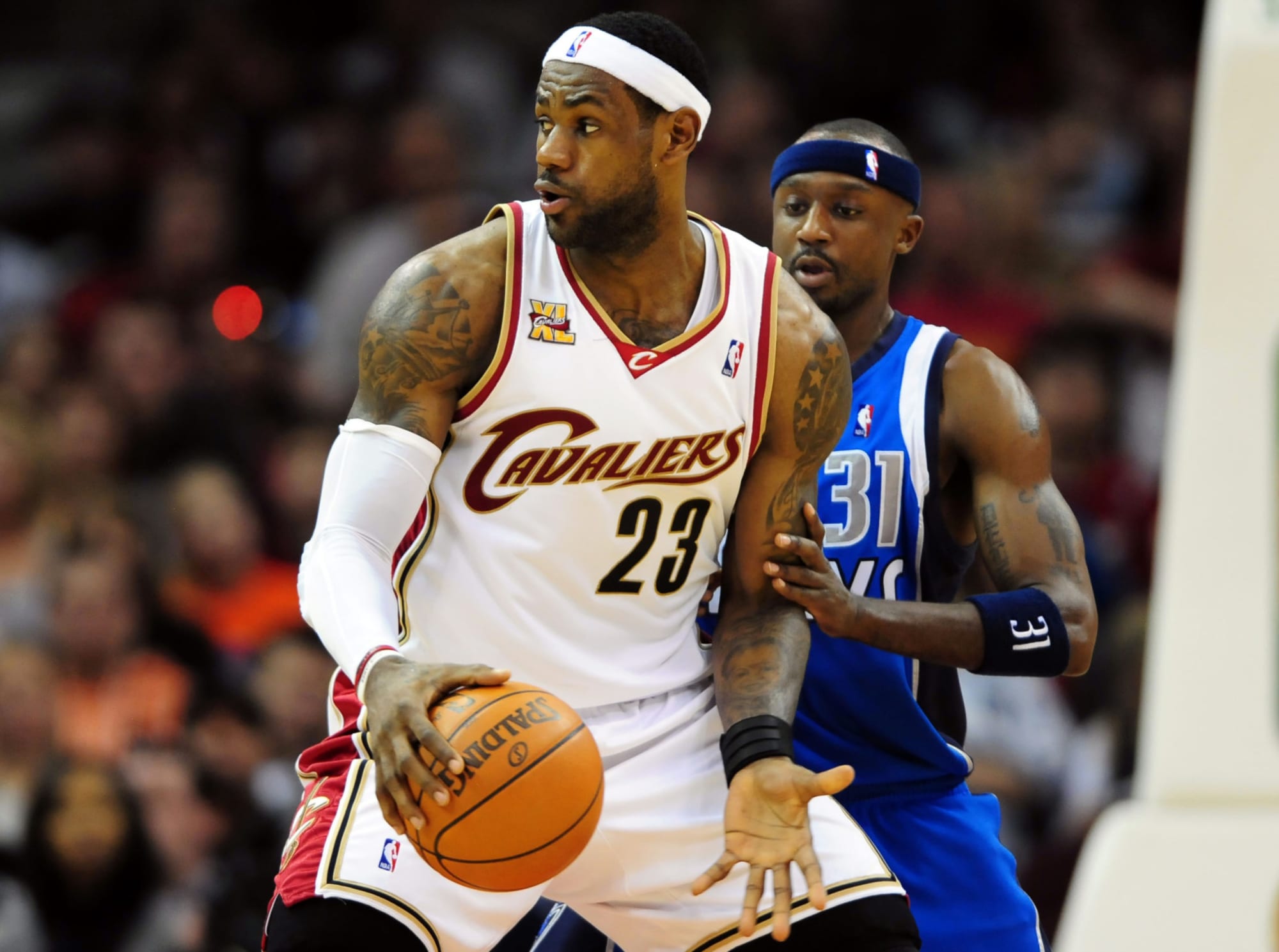 Dallas Mavericks' Jason Terry (31) and Miami Heat's LeBron James