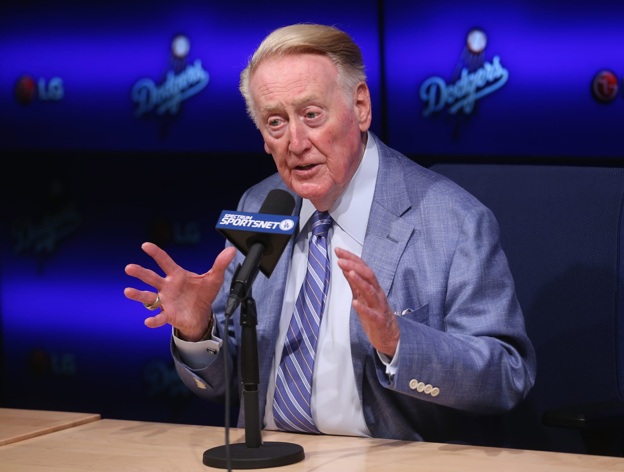 It's time for dodger baseball!The voice of LA!My new public vin