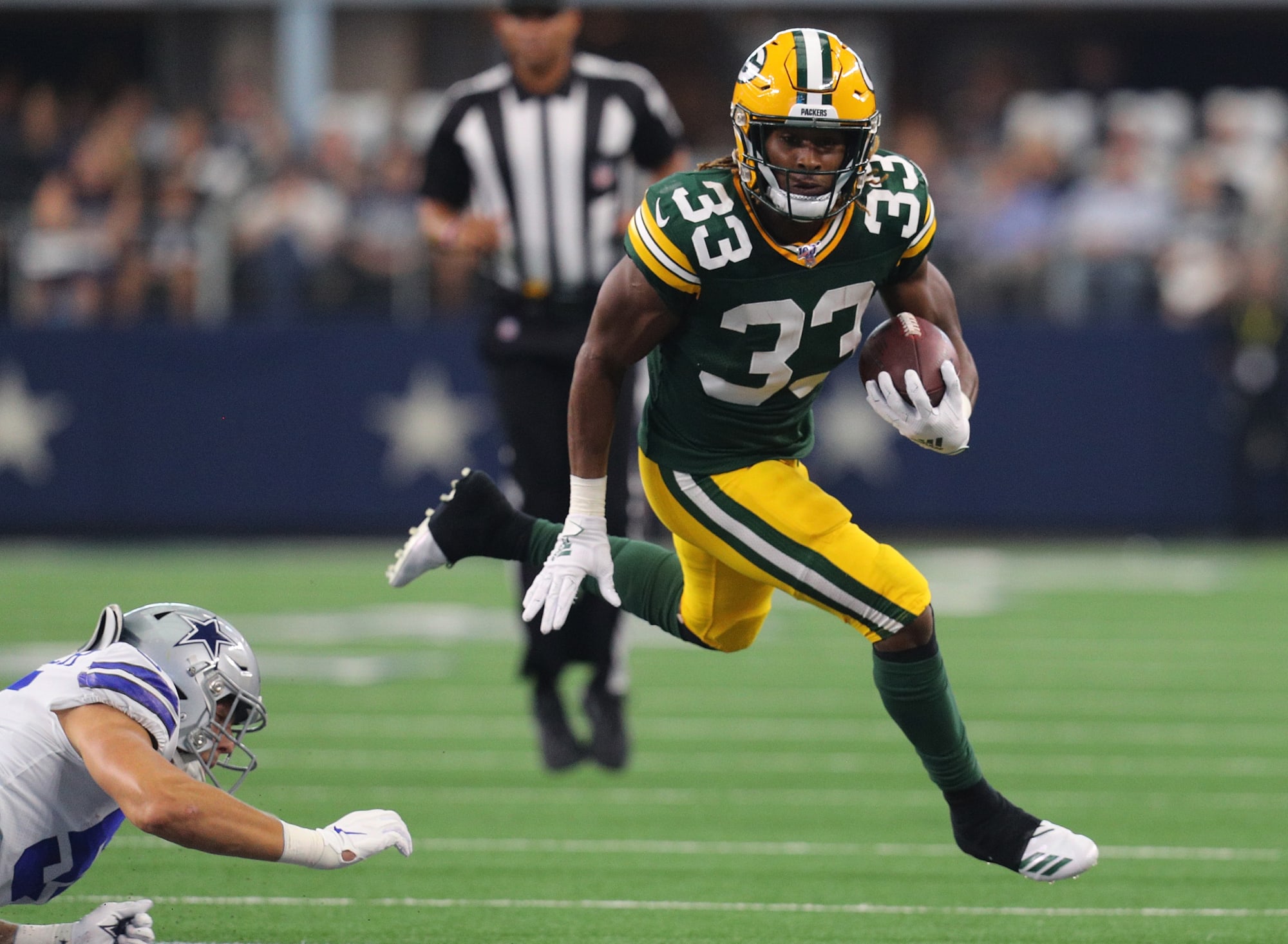 How do aaron jones' measurables compare to other running backs? 