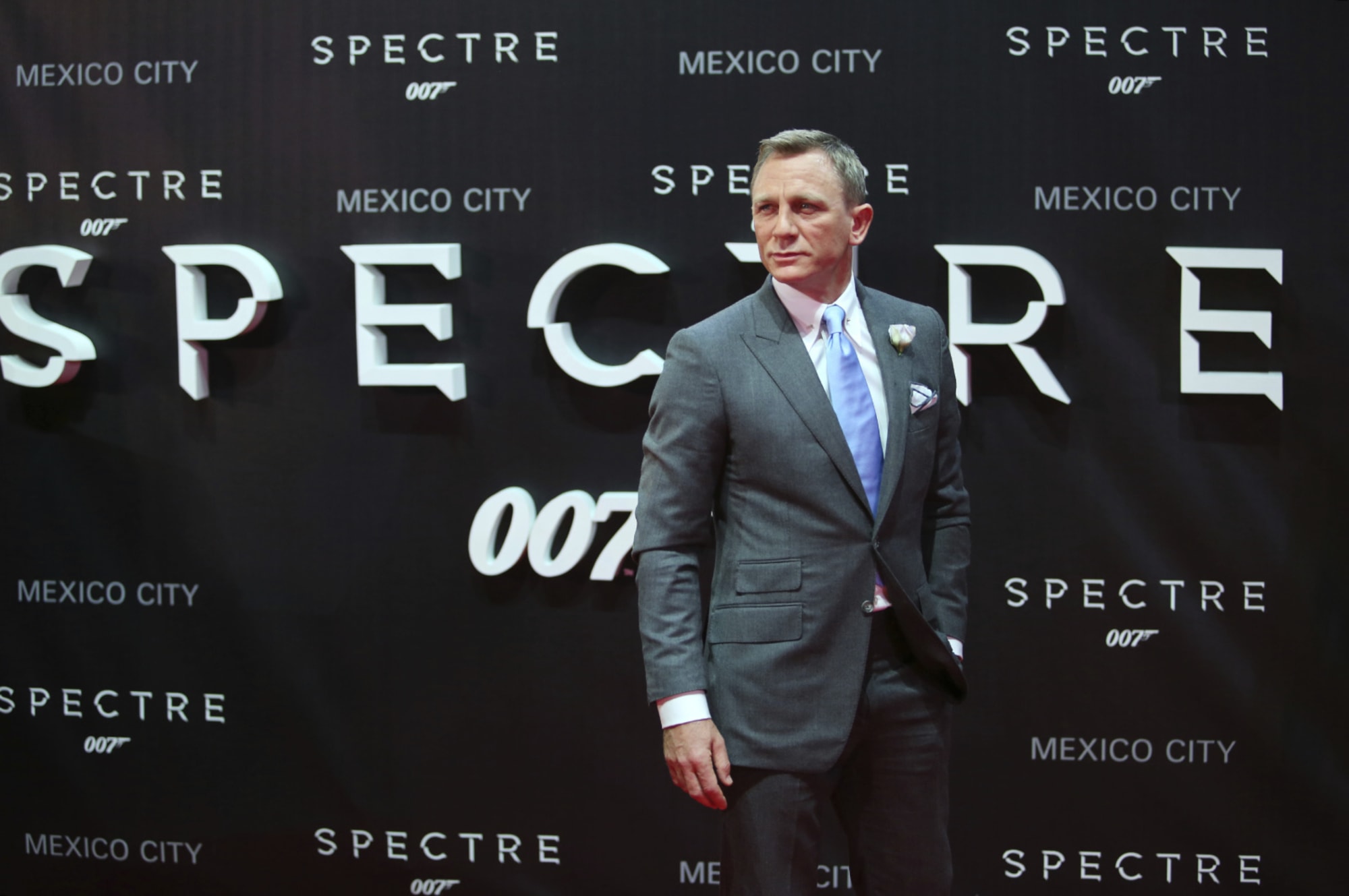 What James Bond films will be available on Netflix in the United States in 2021?