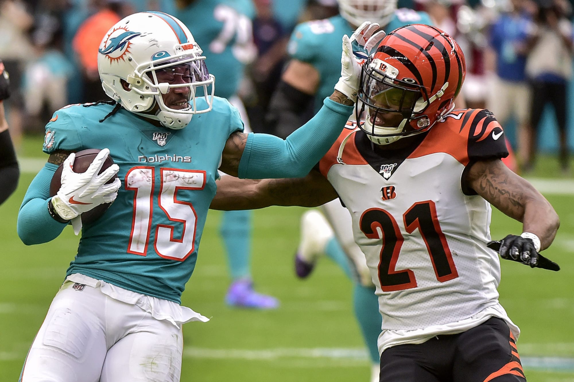 Bengals lock up No. 1 pick in 2020 NFL Draft with loss to Dolphins