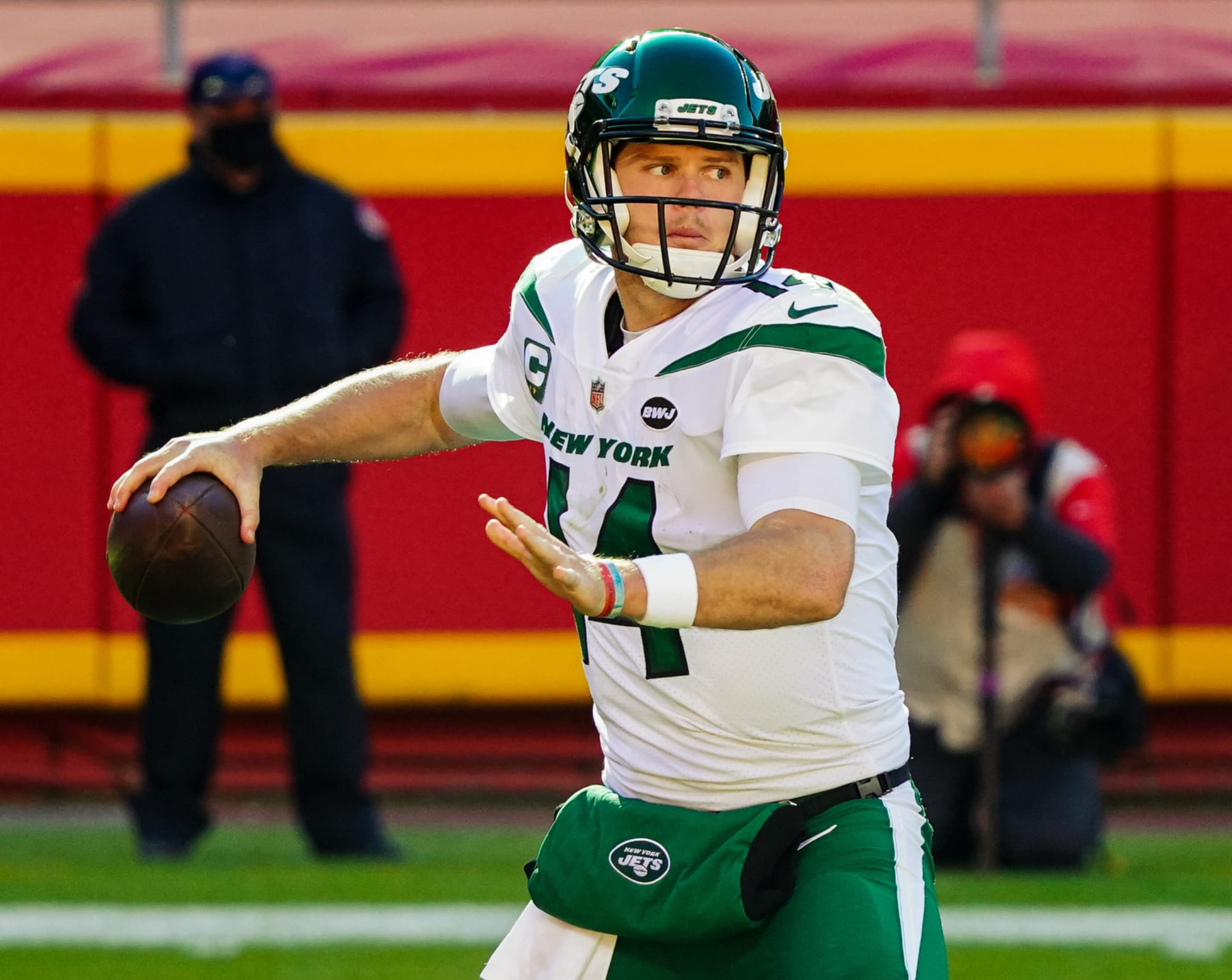 New York Jets 7-round 2021 mock draft: Do the Jets stick with Darnold?