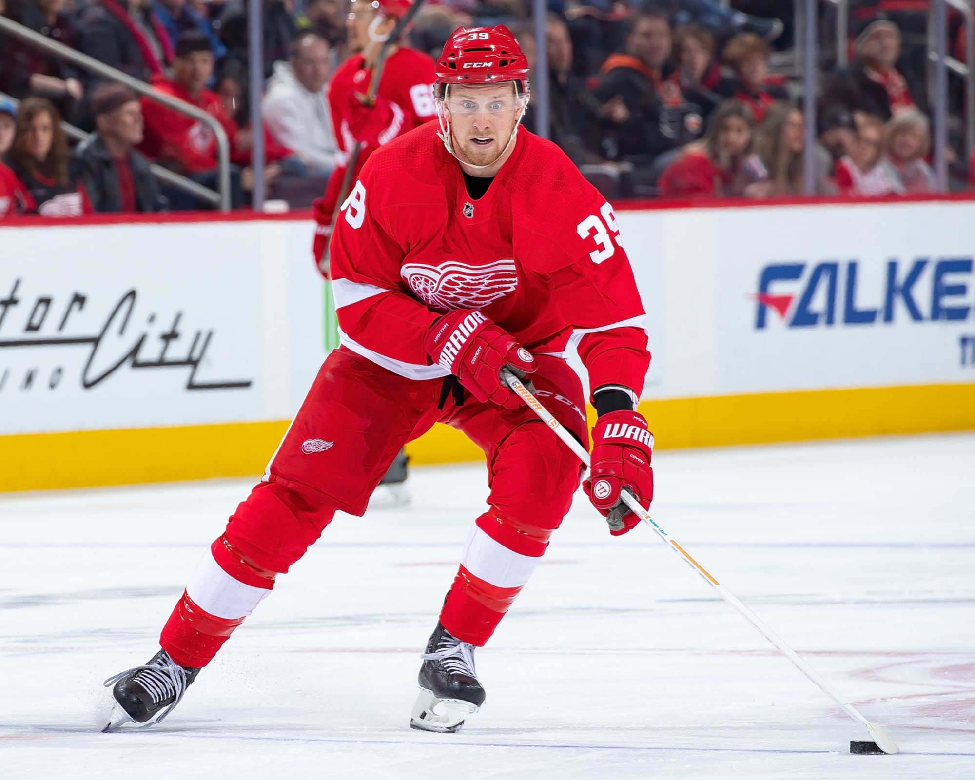 Red Wings agree with Mantha on 2-year, $6.6 million contract