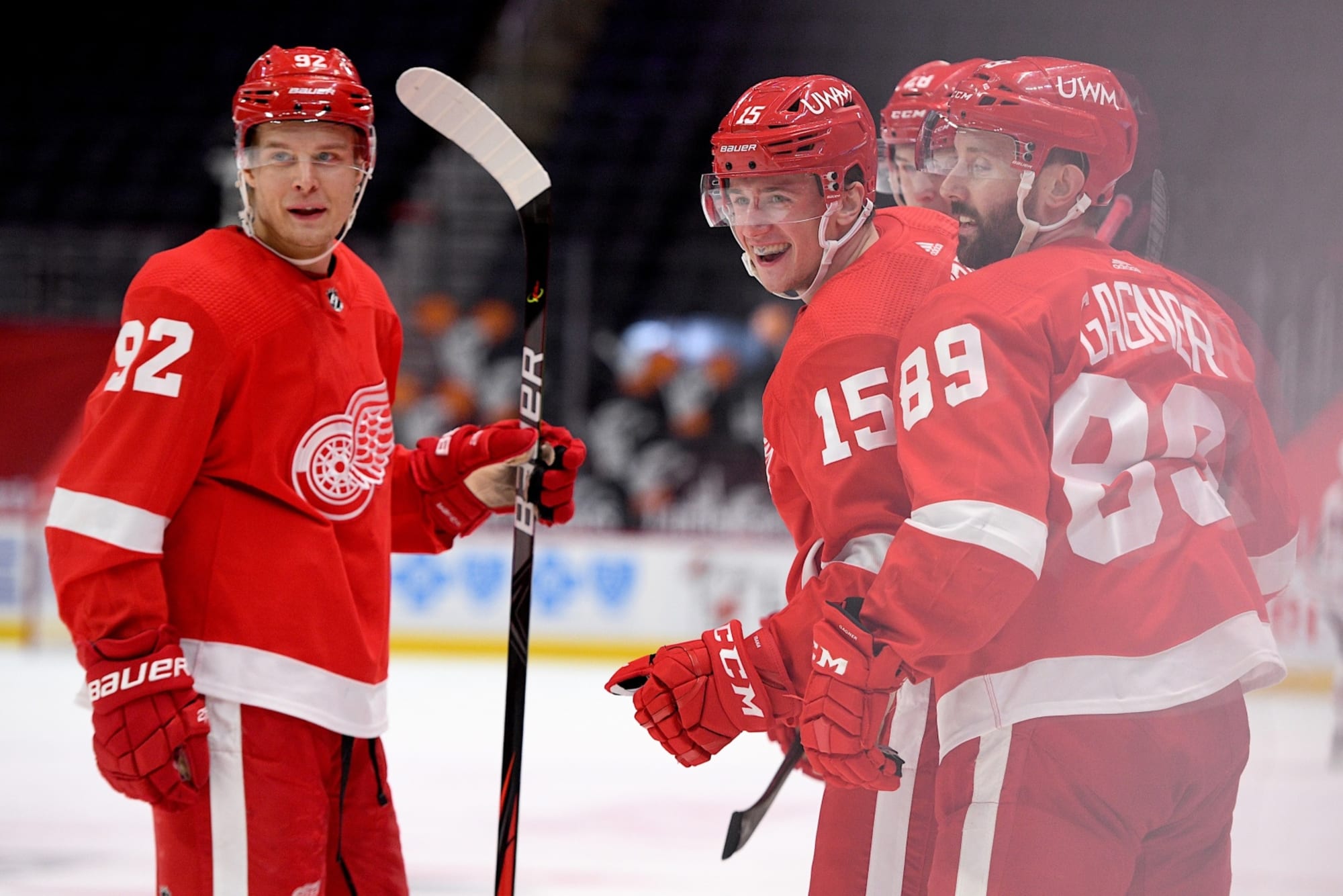 How Jakub Vrana and Richard Panik can help Detroit Red Wings right now