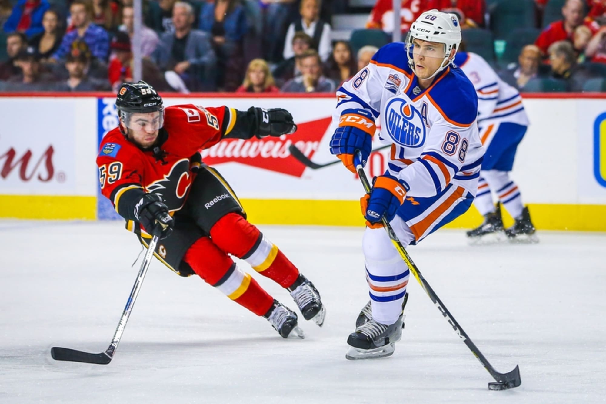 Edmonton Oilers: Davidson, Pakarinen Injury Updates