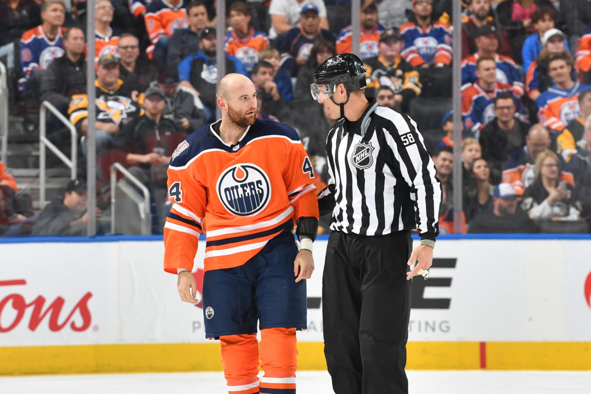 The Edmonton Oilers' Zack Kassian (44) fights with the Florida