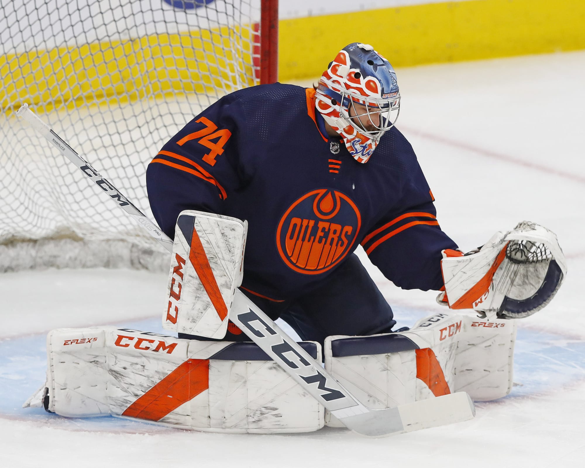 Edmonton Oilers' Goalie Stuart Skinner is Built for Playoff Success