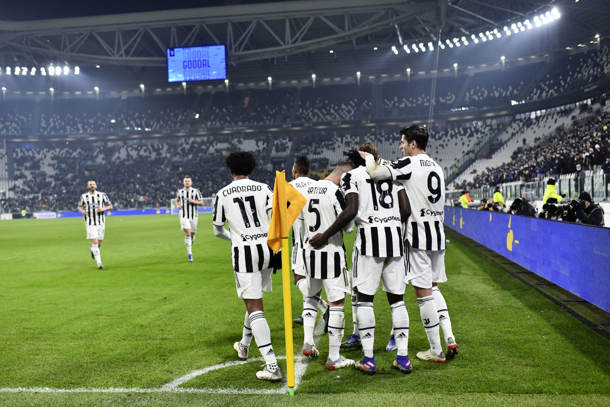 Serie A 2021 - Juventus move into fifth with win over Cagliari as Kean and  Bernardeschi score - Eurosport