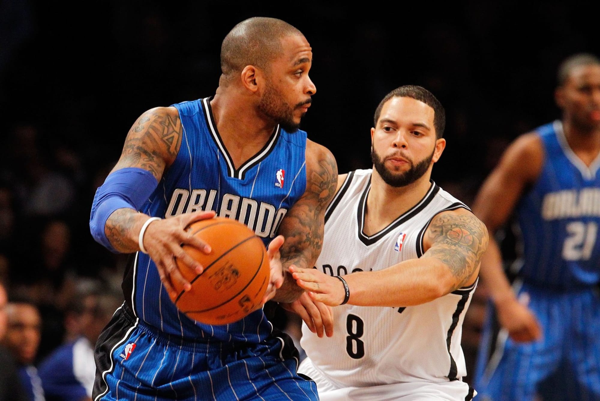 Jameer Nelson's son shows off his incredible dunking skills