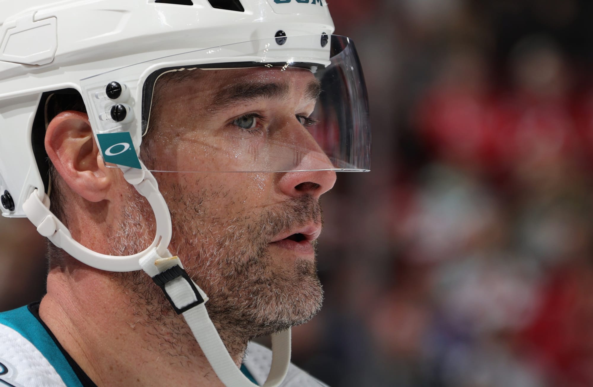 Sharks' Patrick Marleau headed to Penguins for a draft pick
