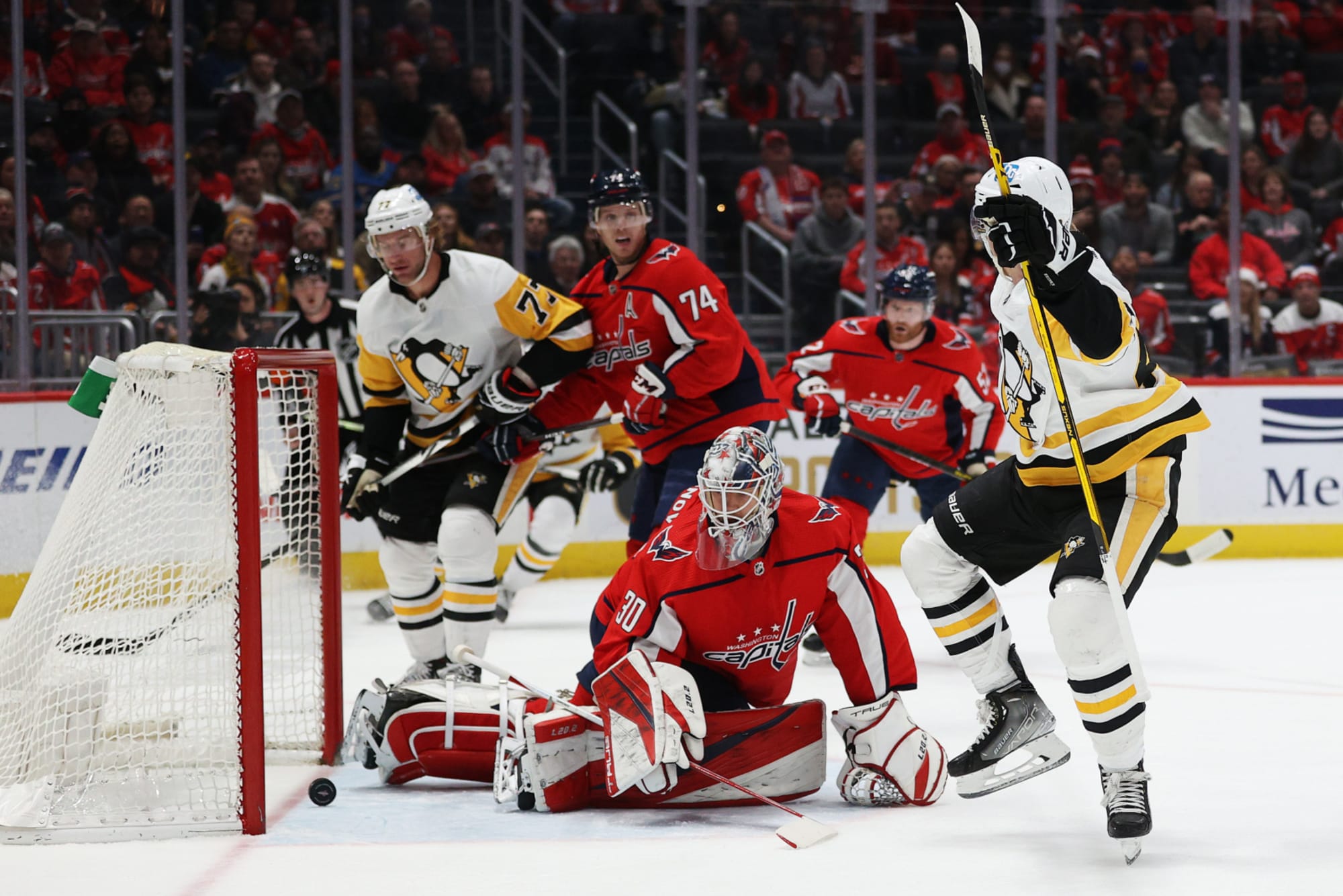 Penguins and the Capitals keep making moves to try to remain NHL