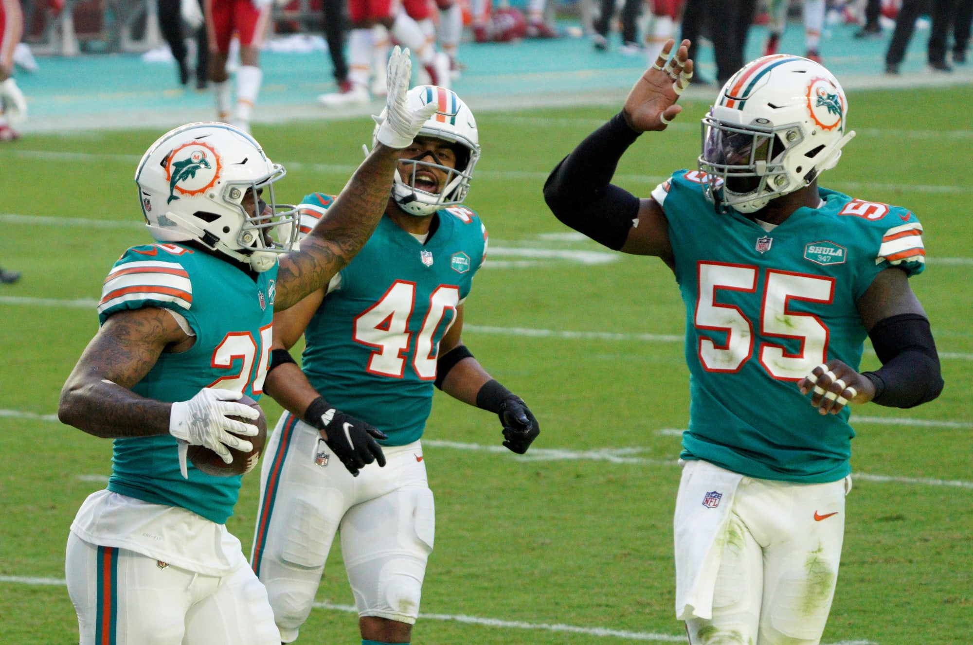 Miami Dolphins defensive review: Slow linebackers