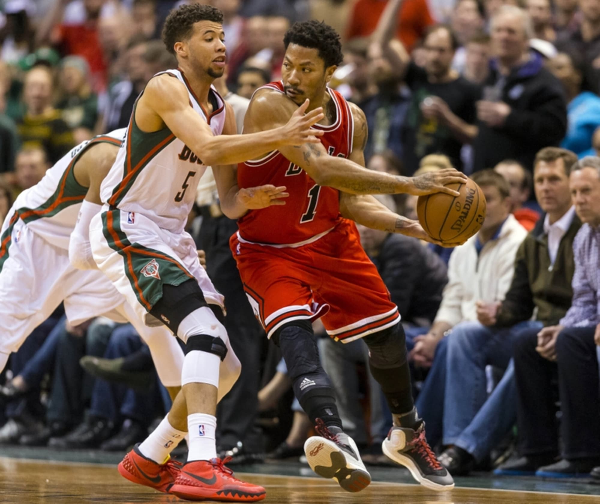 Did The Chicago Bulls Unofficially RETIRE Derrick Rose's Jersey Number? 
