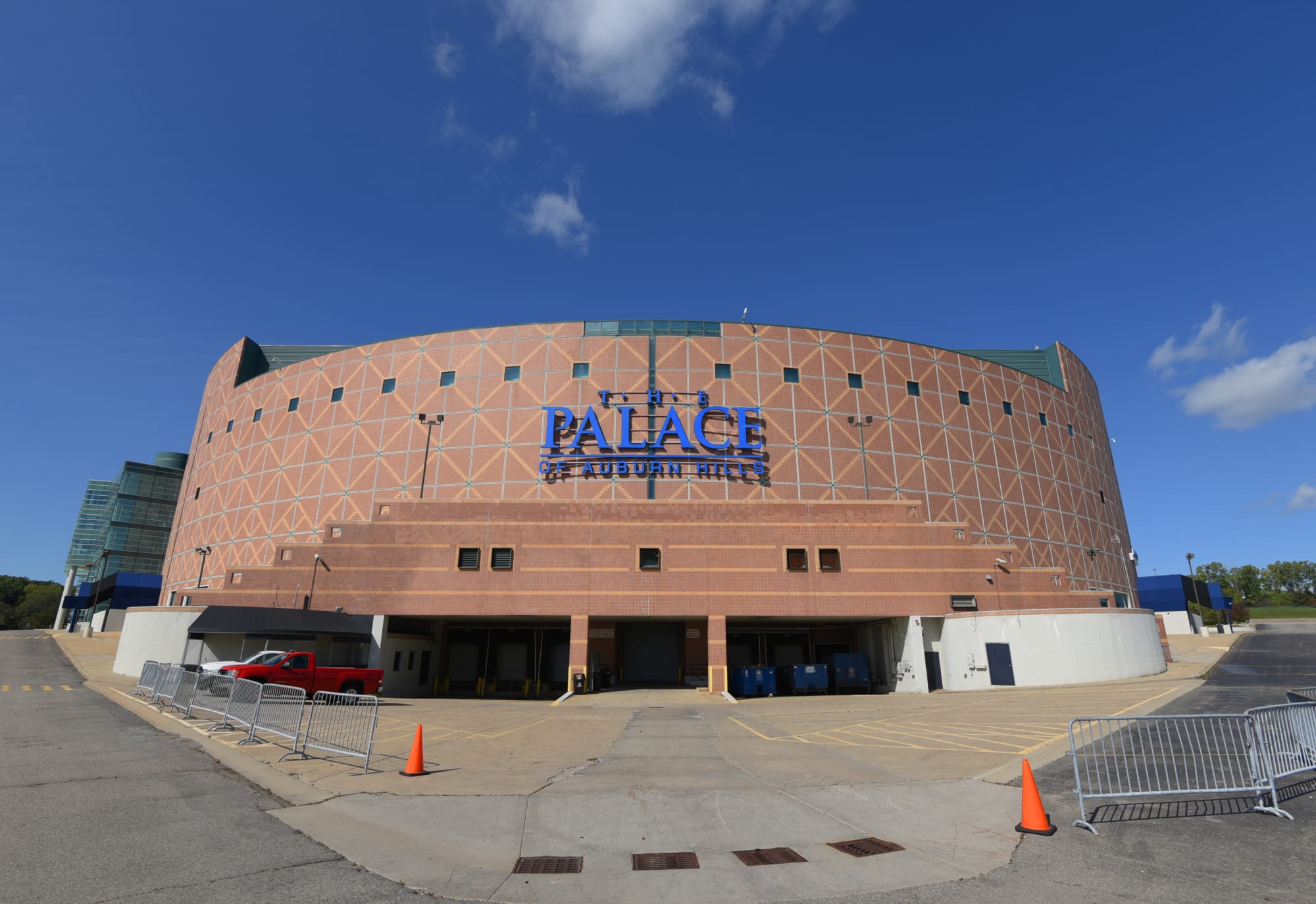 Palace intrigue -- Pistons may demolish old arena - ESPN