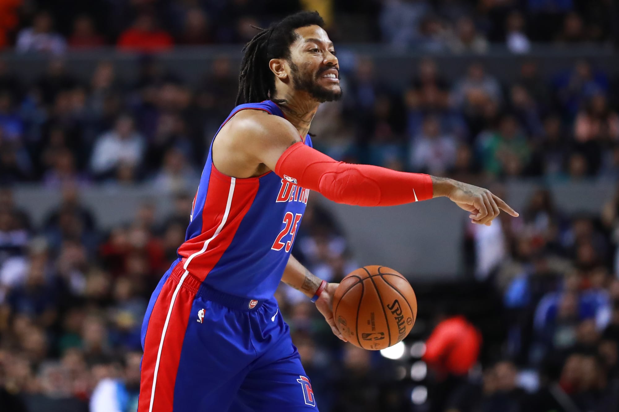 Detroit Pistons' Derrick Rose 'OK to go' after injury scare