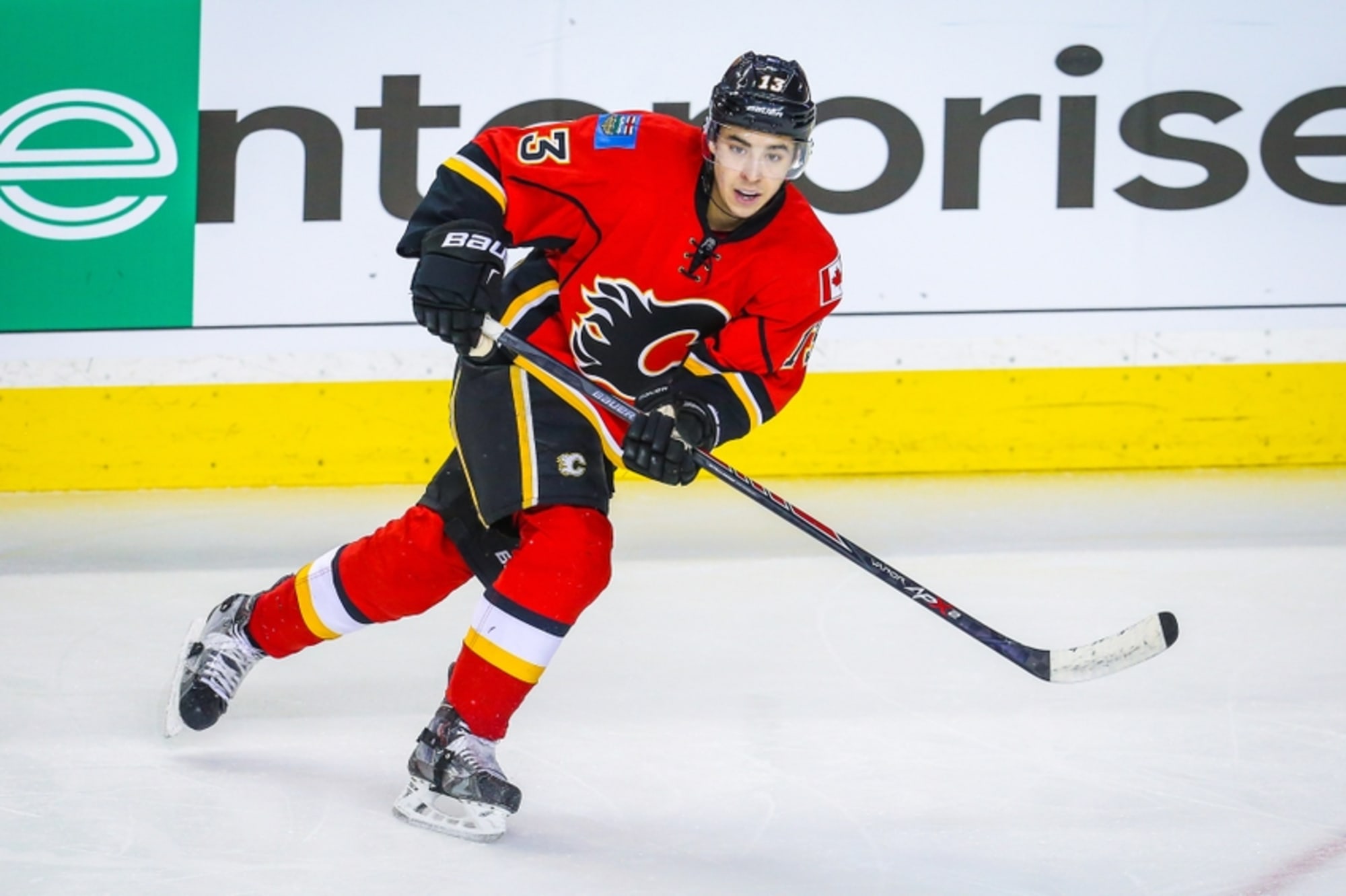 Calgary Flames - 6-TIME NHL ALL-STAR JOHNNY HOCKEY! 📰