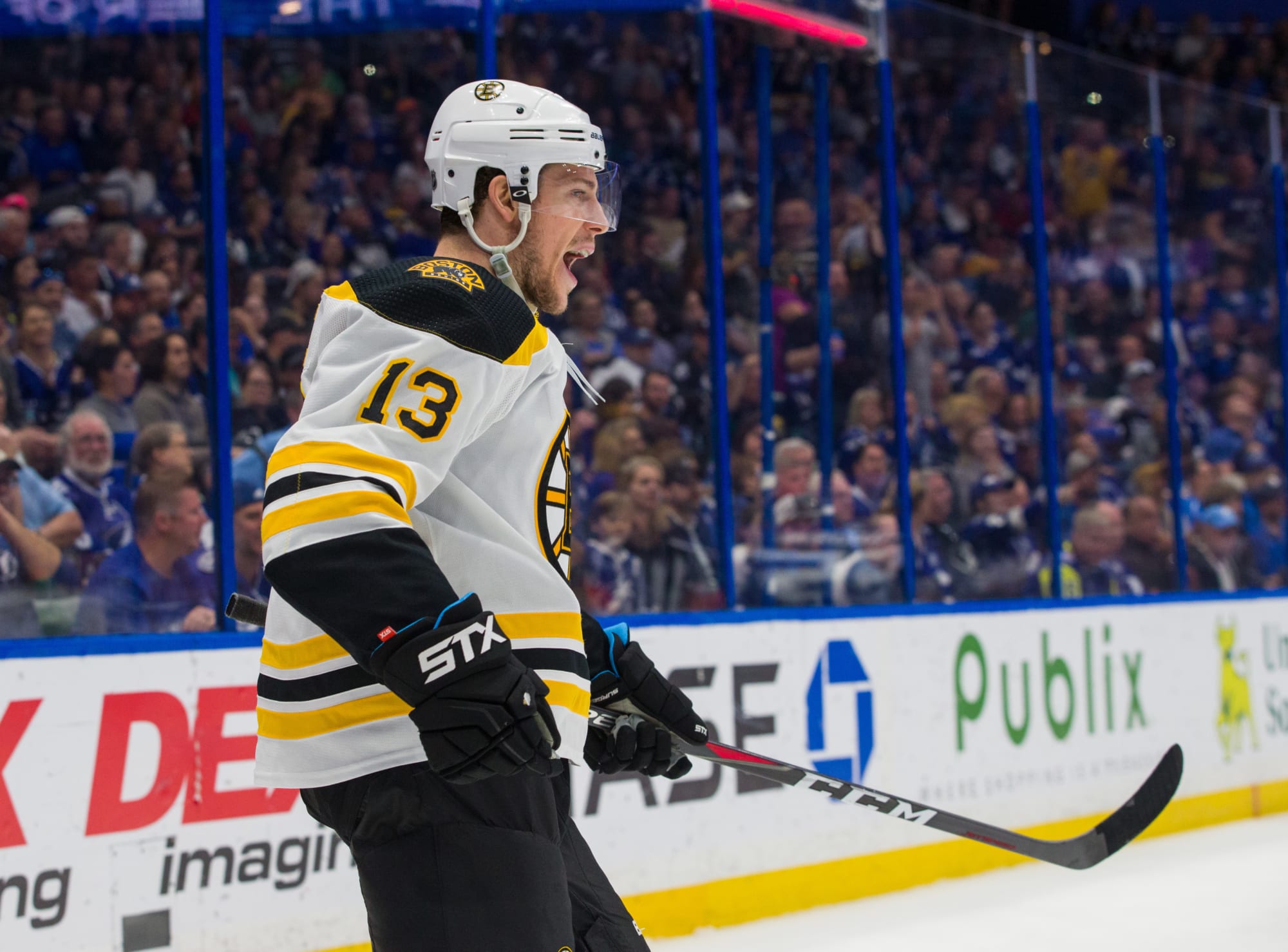 Boston Bruins Center Charlie Coyle Has Deep Roots In Mass. - CBS Boston