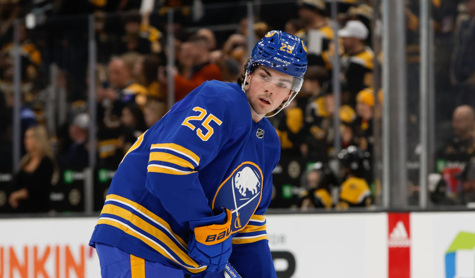 NHL: Sabres sign Dylan Cozens to seven-year contract extension